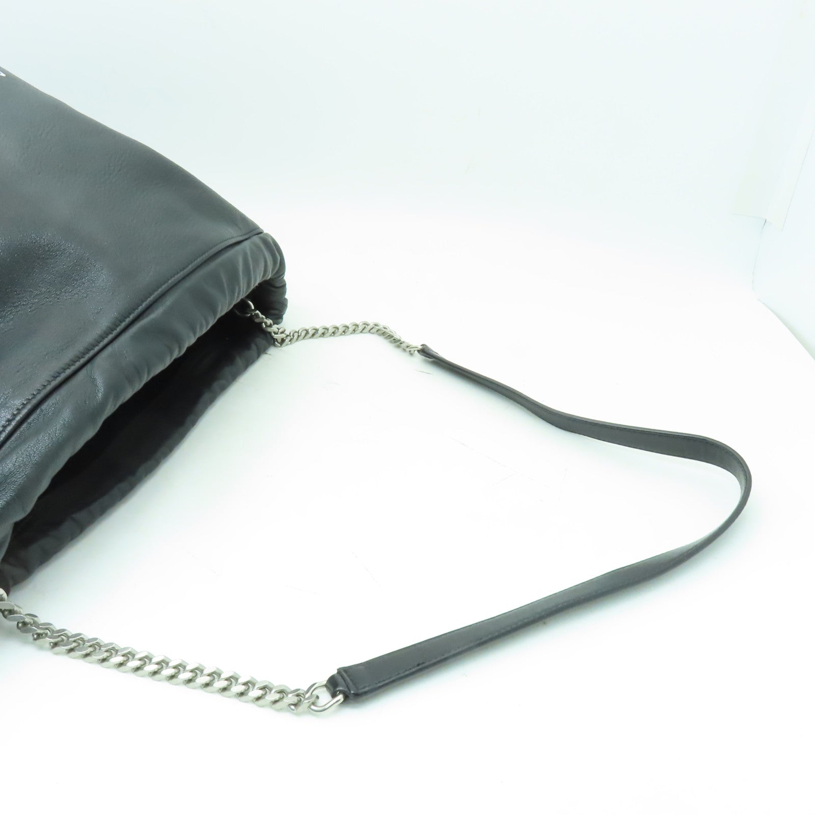 SAINT LAURENT 牛皮皮革Shoulder Bag銀扣鏈帶肩背袋黑色