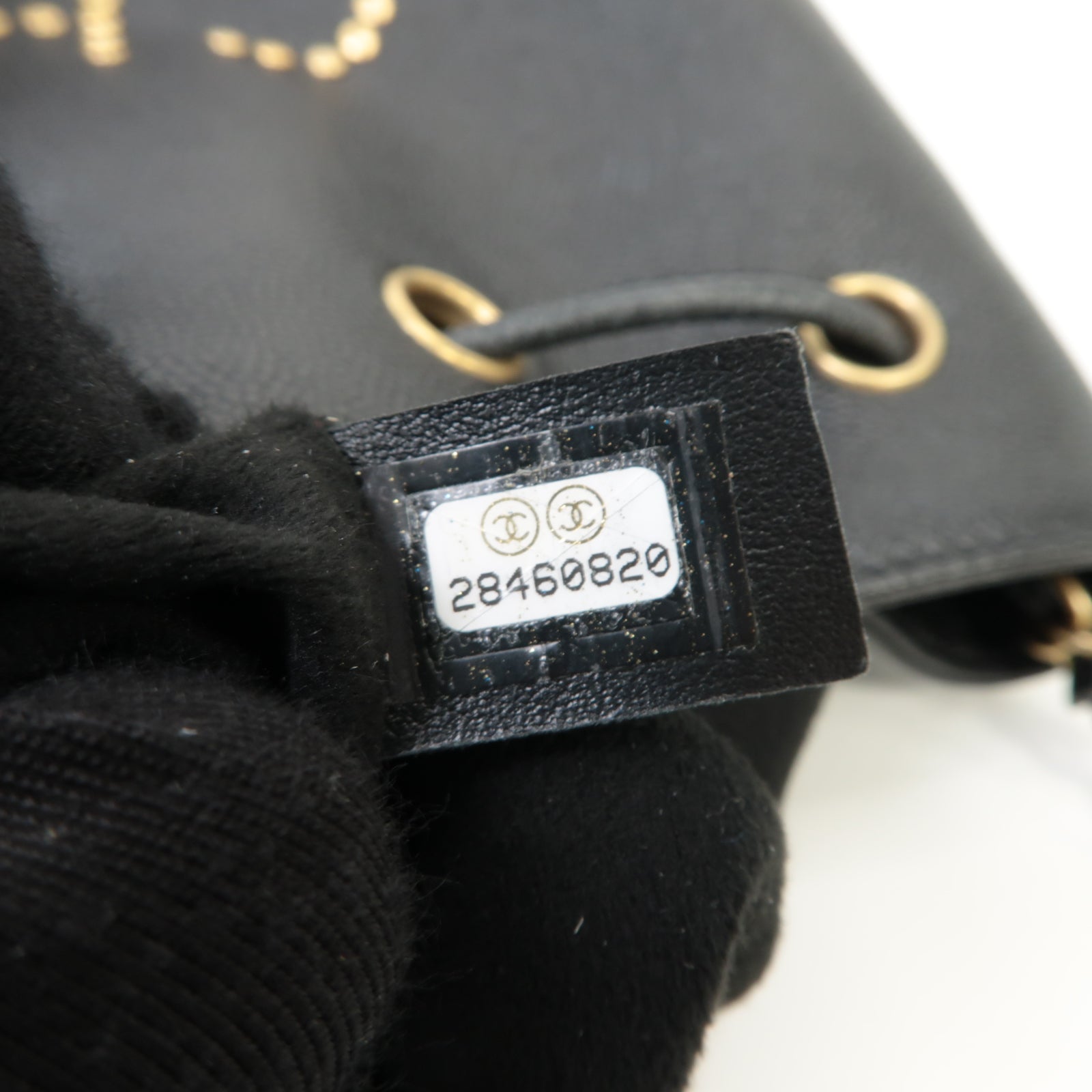 CHANEL Caviar皮革Chain Shoulder金扣鏈帶肩背袋黑色