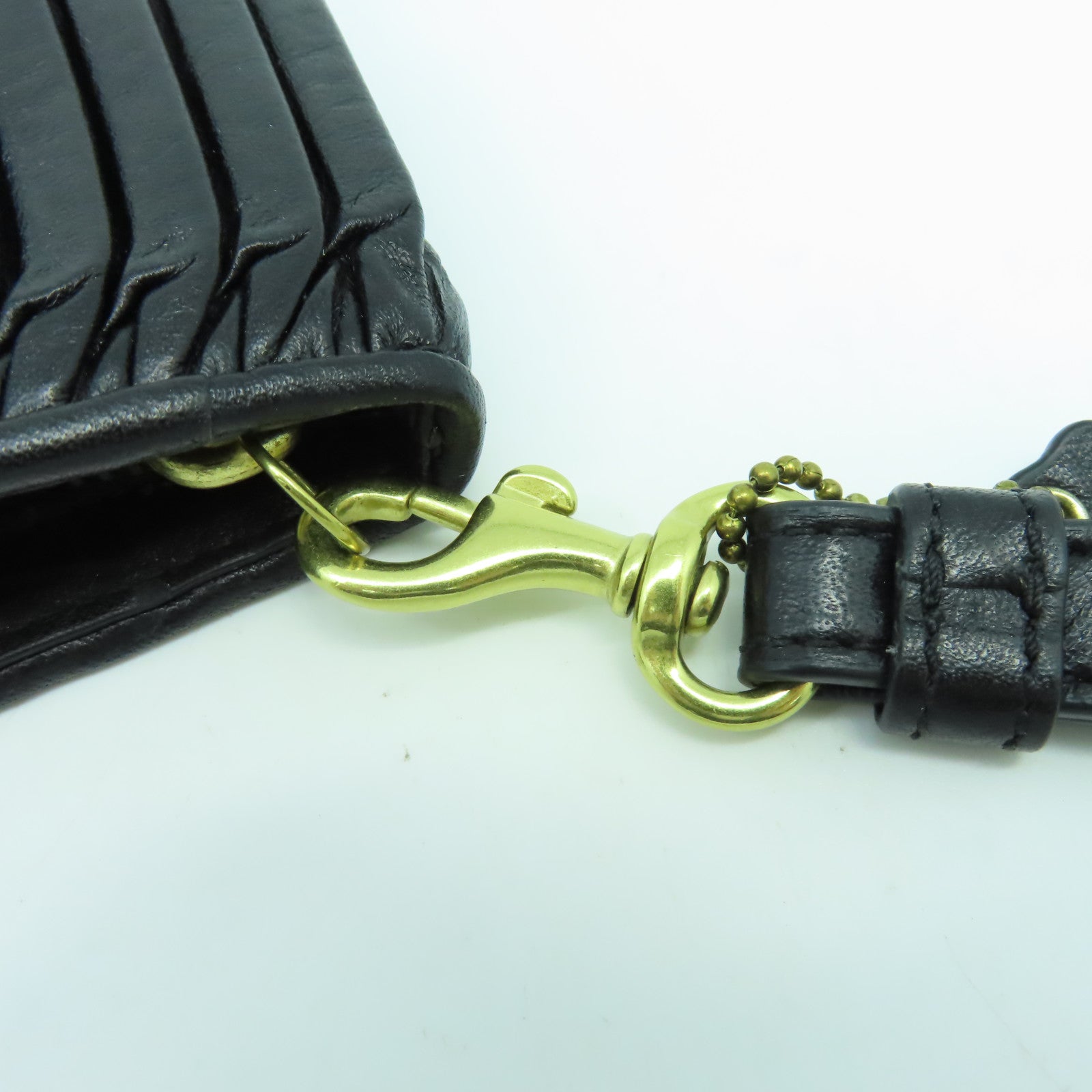 COACH 【激減優惠】皮革Clutch金扣手拿包黑色
