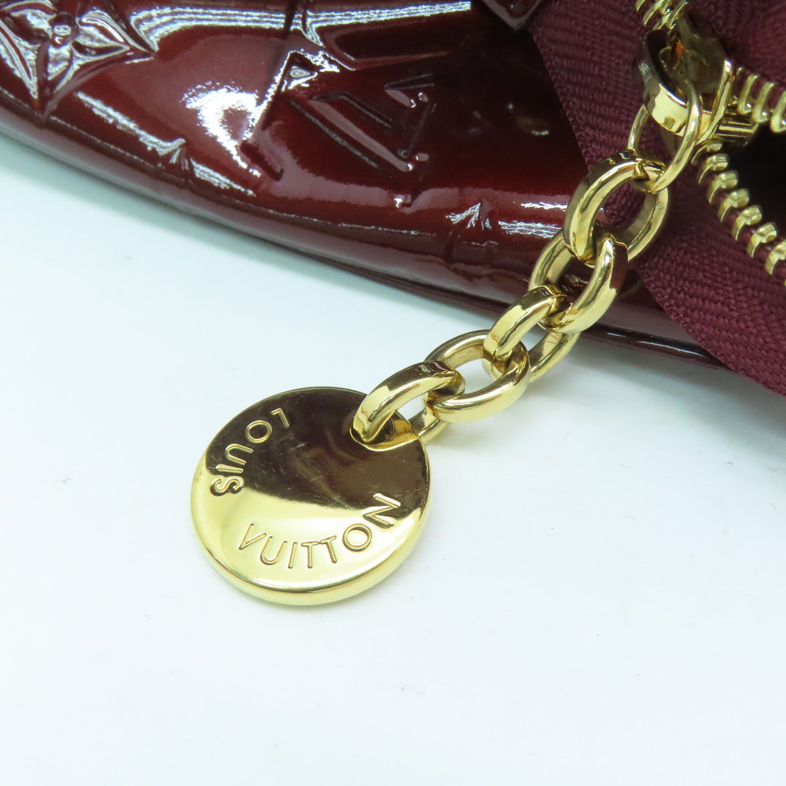 LOUIS VUITTON Monogram Vernis Brea MM Gold Buckle Hand Shoulder Dual-purpose Bag Wine Red