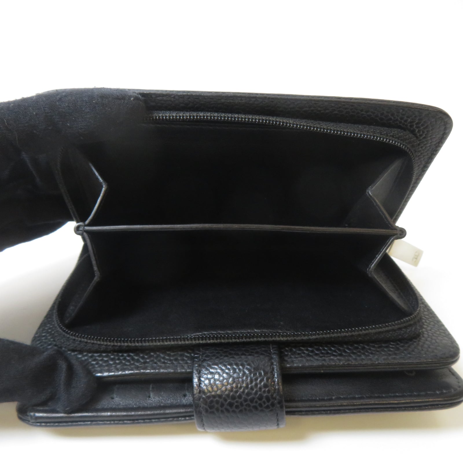 CHANEL 牛皮皮革Wallet銀扣錢包黑色
