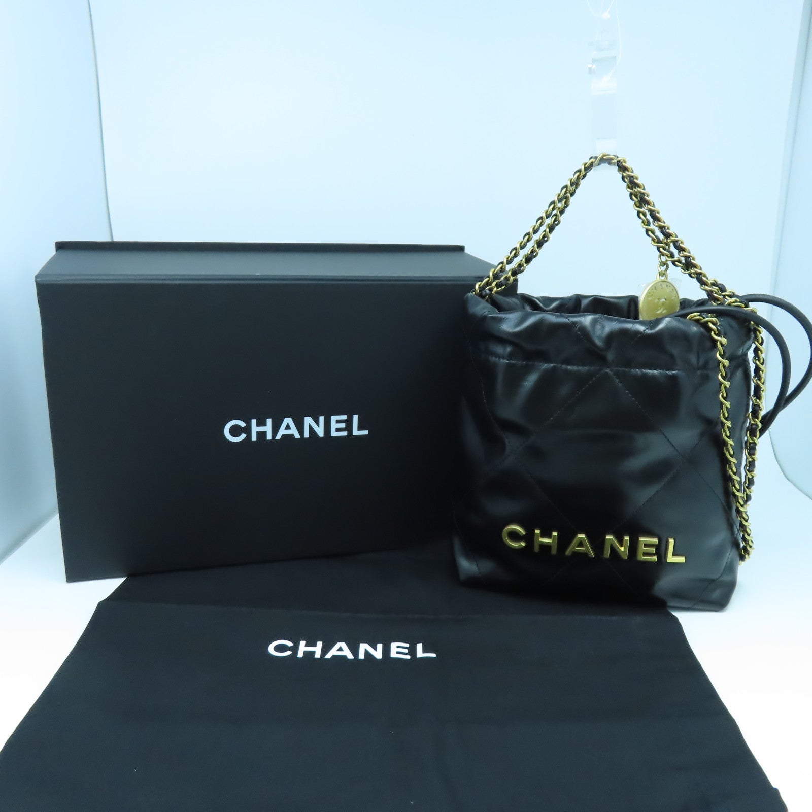 CHANEL 【激減優惠】菱格牛皮皮革Mini 22金扣鏈帶肩背袋黑色