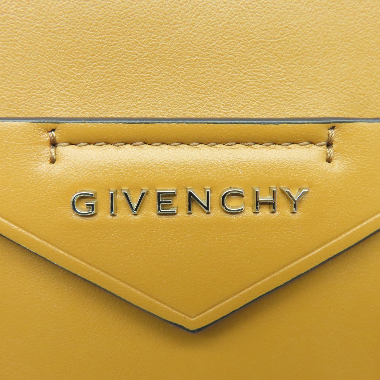 GIVENCHY 牛皮皮革2 Way Shoulder Bag银扣手挽肩背两用袋啡色