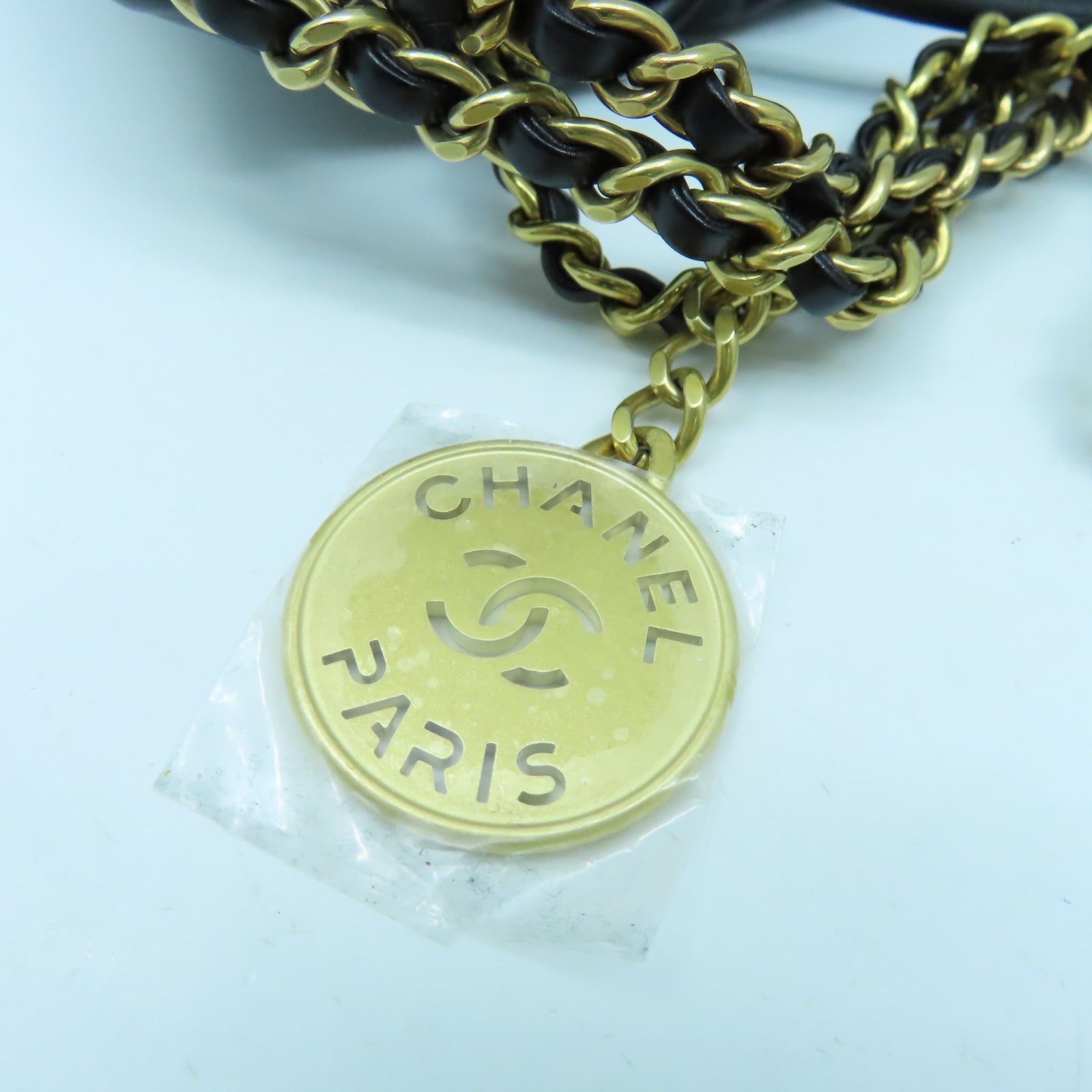CHANEL 【激減優惠】菱格牛皮皮革Mini 22金扣鏈帶肩背袋黑色