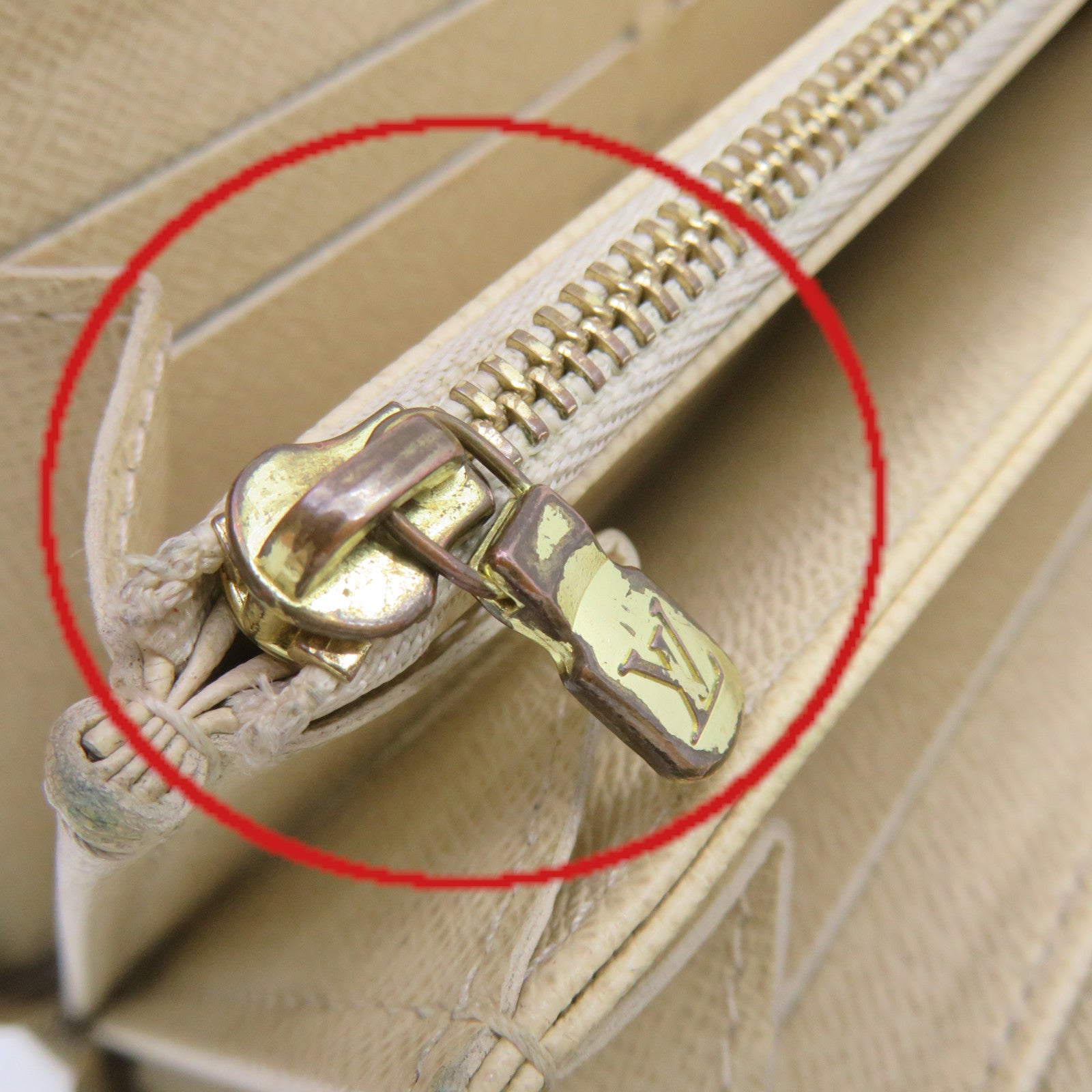 LOUIS VUITTON Damier Azur Zipper Long Wallet拉链长钱包米白色