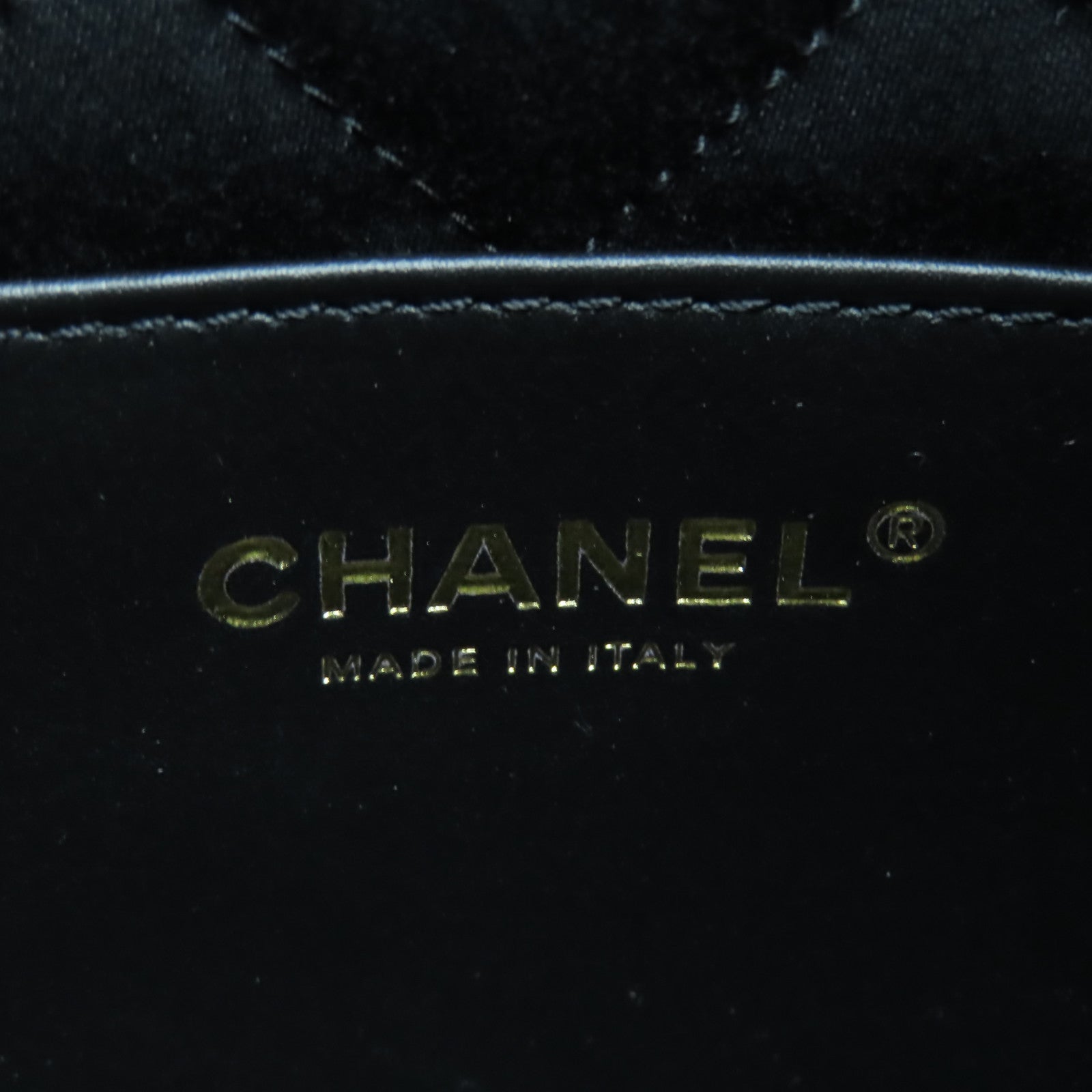 CHANEL 【激減優惠】菱格牛皮皮革Mini 22金扣鏈帶肩背袋黑色