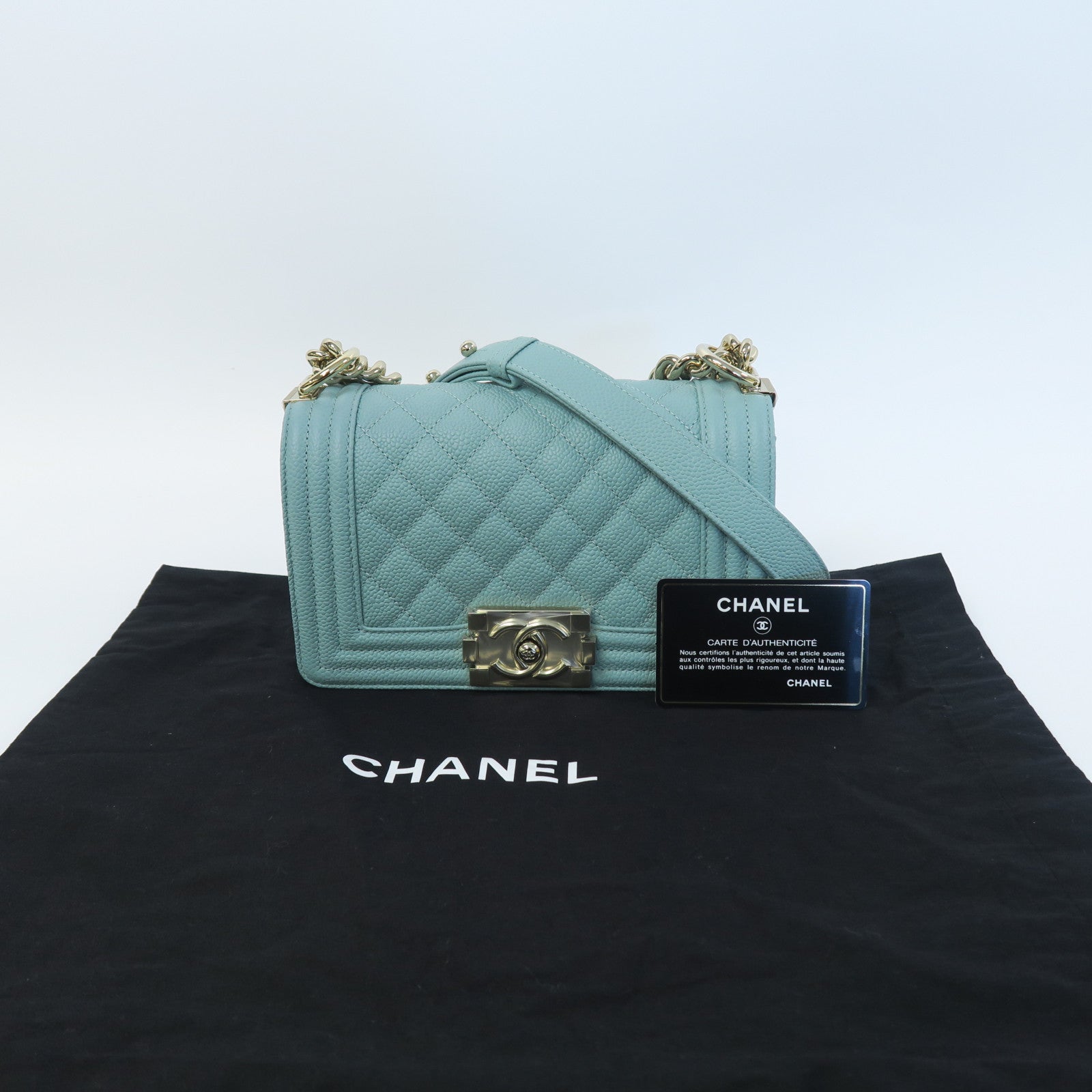 CHANEL 菱格Caviar皮革Boy Chanel 20cm銀扣鏈帶肩背袋綠松石色