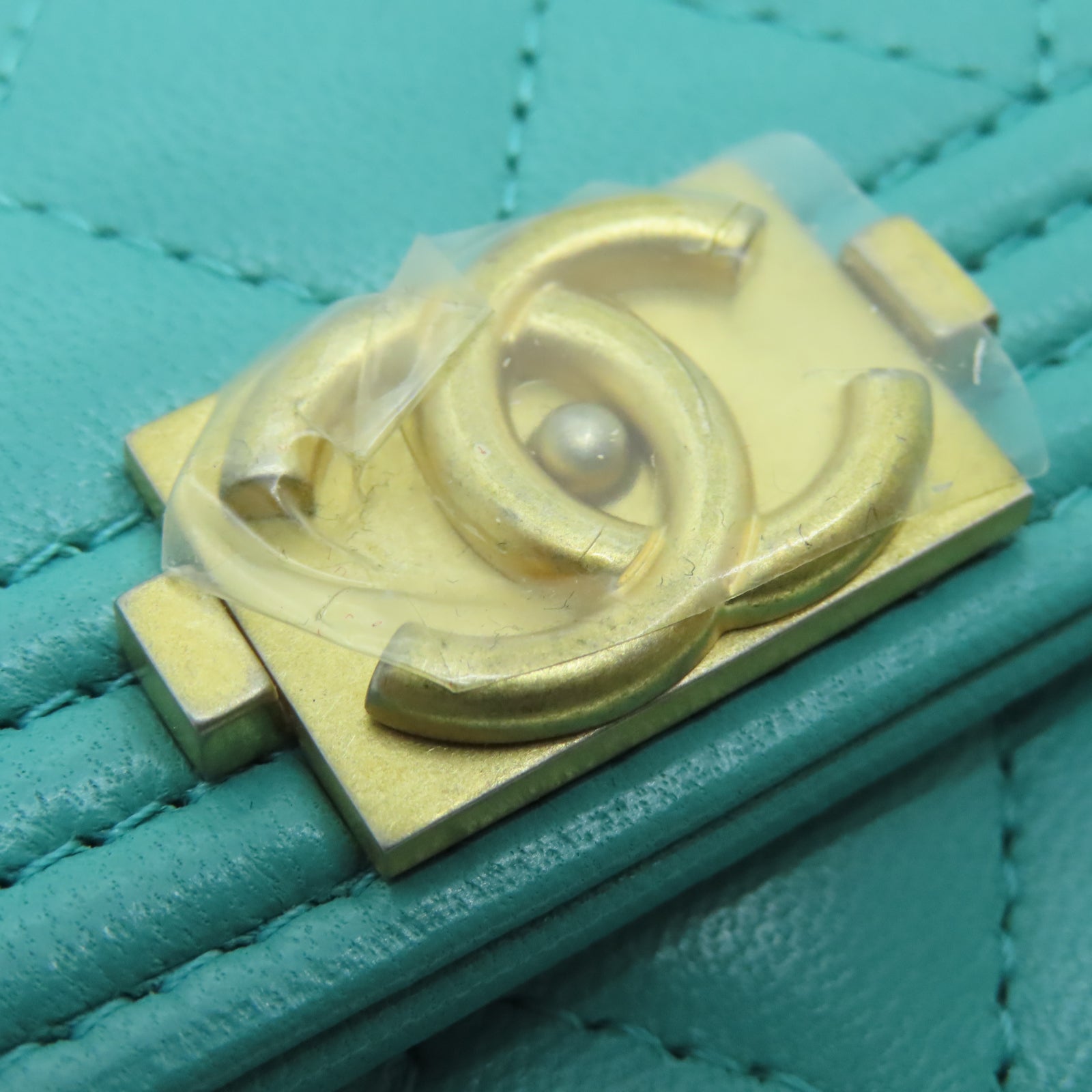 CHANEL 菱格羊皮皮革Wallet金扣钱包蓝色