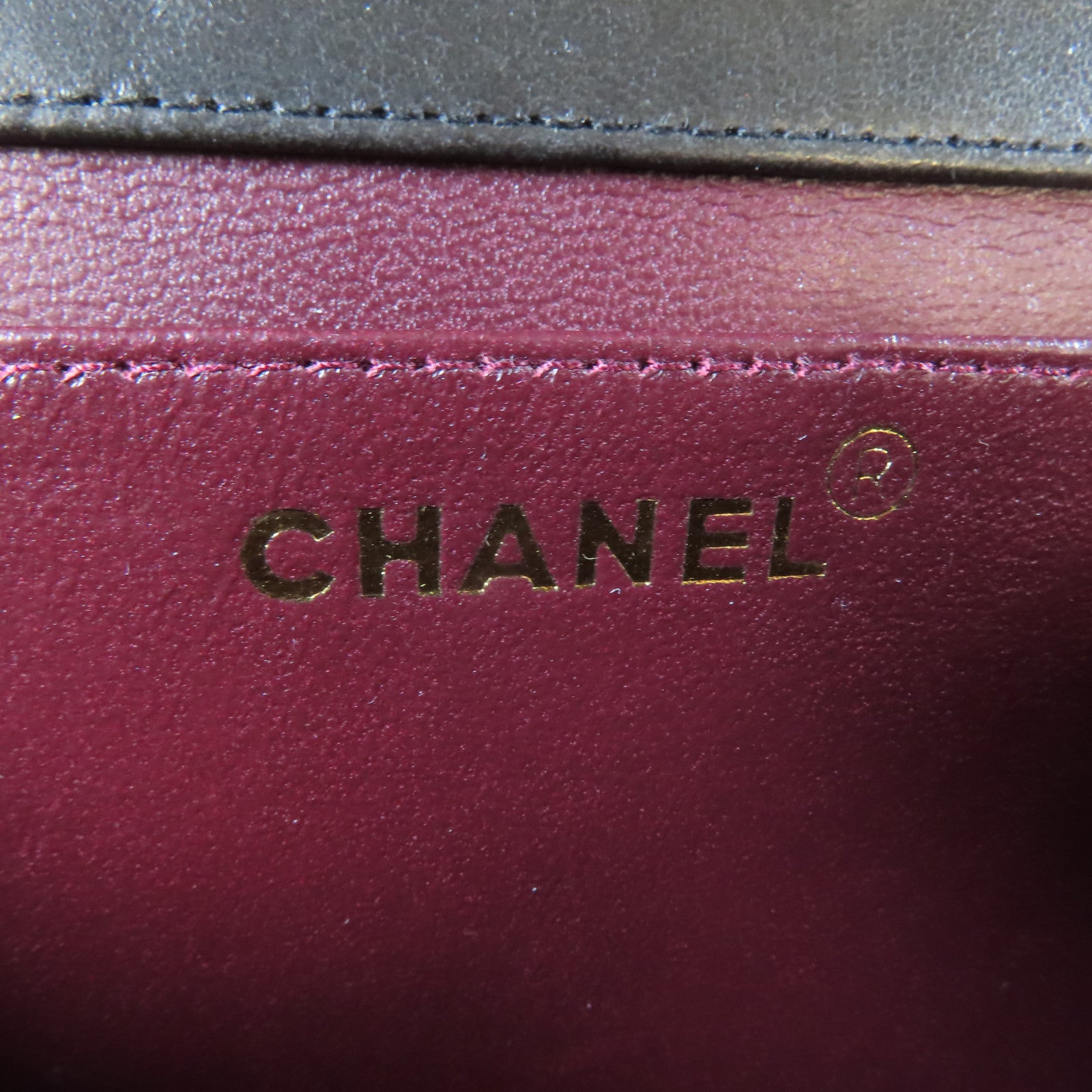 CHANEL 菱格羊皮皮革Handbag金扣手挽袋黑色