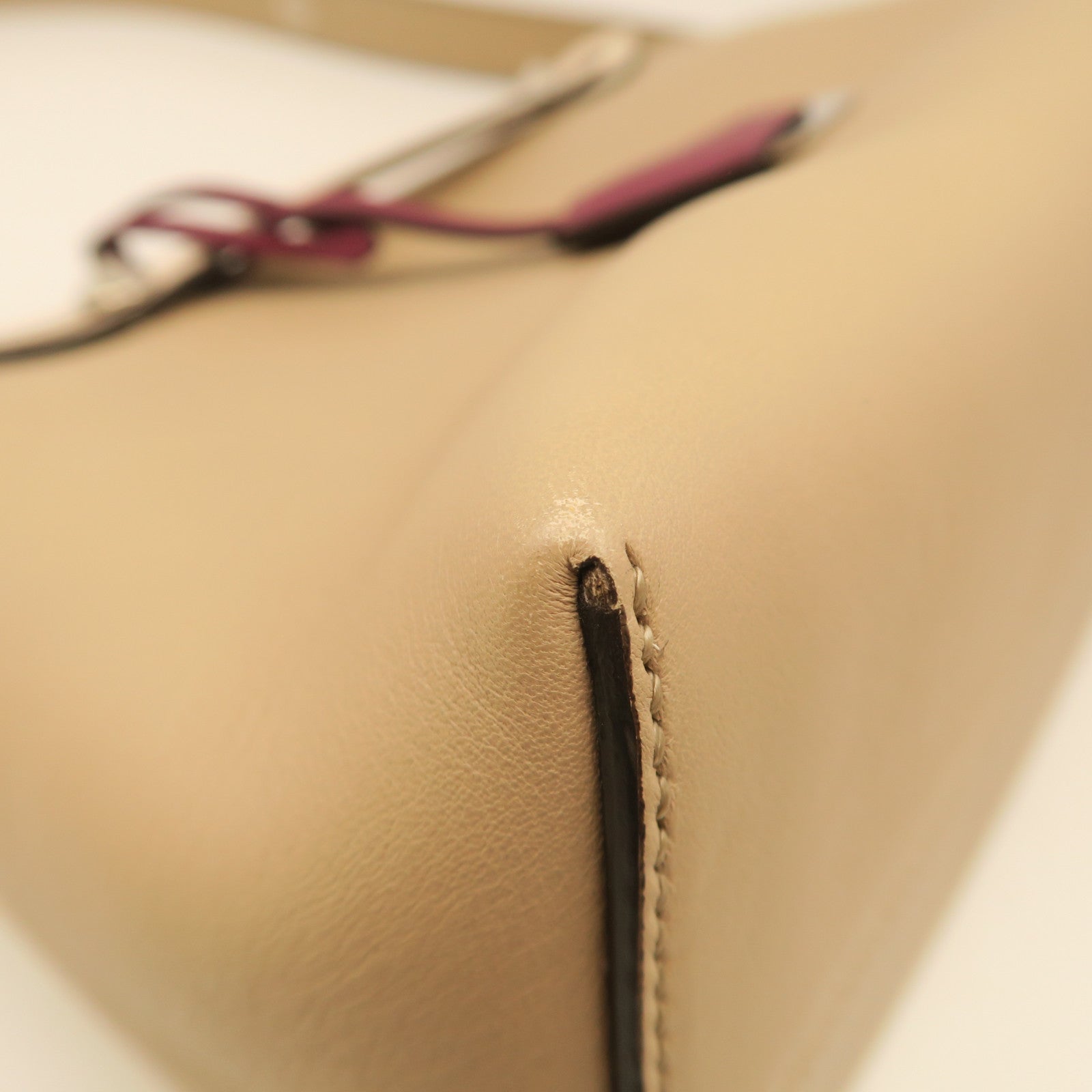FENDI Cowhide Leather By The Way Medium Shoulder Bag Silver Buckle Beige