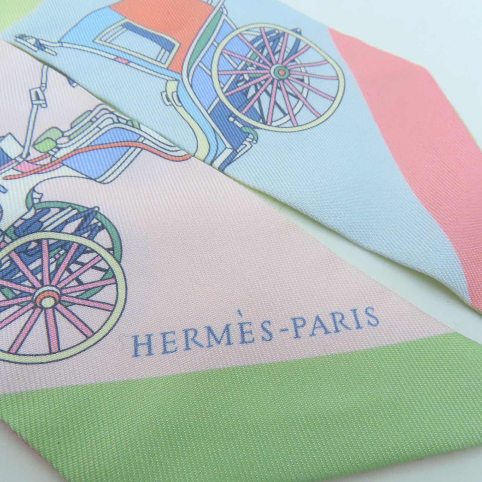 HERMES 丝质Twilly丝巾彩色