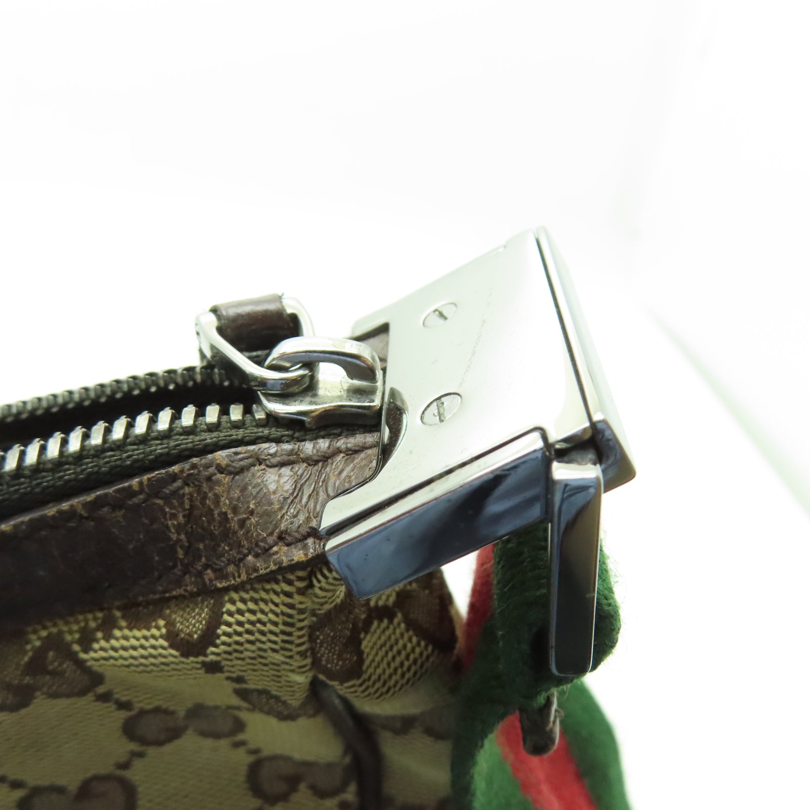 GUCCI 帆布Shoulder Bag銀扣肩背袋啡色