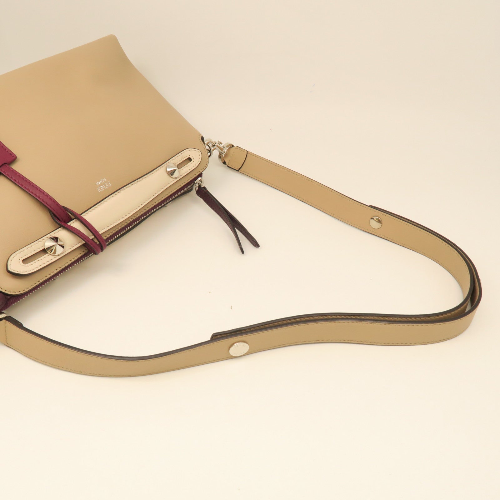 FENDI Cowhide Leather By The Way Medium Shoulder Bag Silver Buckle Beige