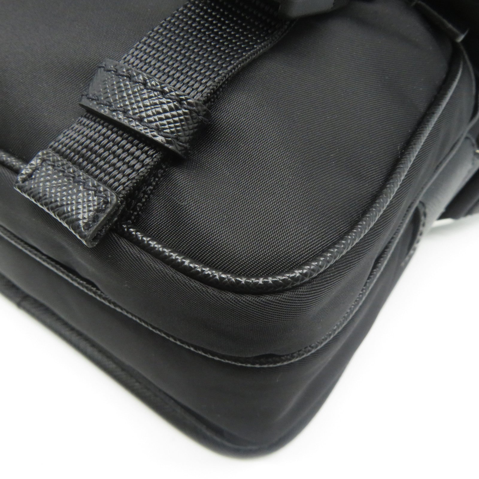 PRADA 尼龍/Saffiano皮革Shoulder Bag銀扣肩背袋黑色