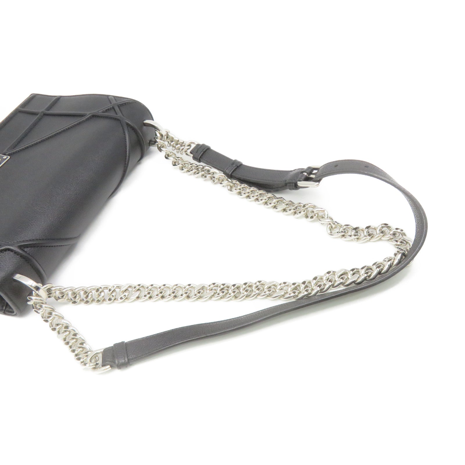 Dior 牛皮皮革Diorama Shoulder Bag银扣链带肩背袋黑色