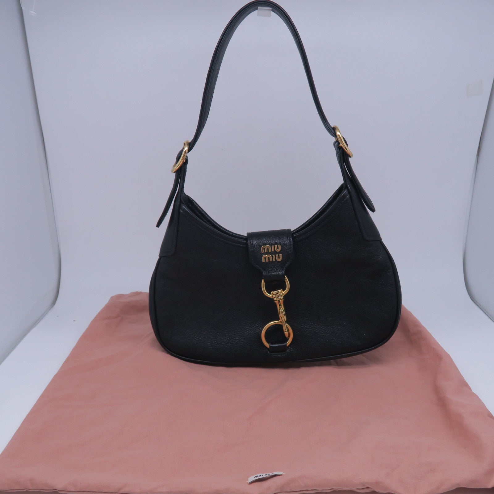 Miu Miu 牛皮皮革Shoulder Bag金扣肩背袋黑色