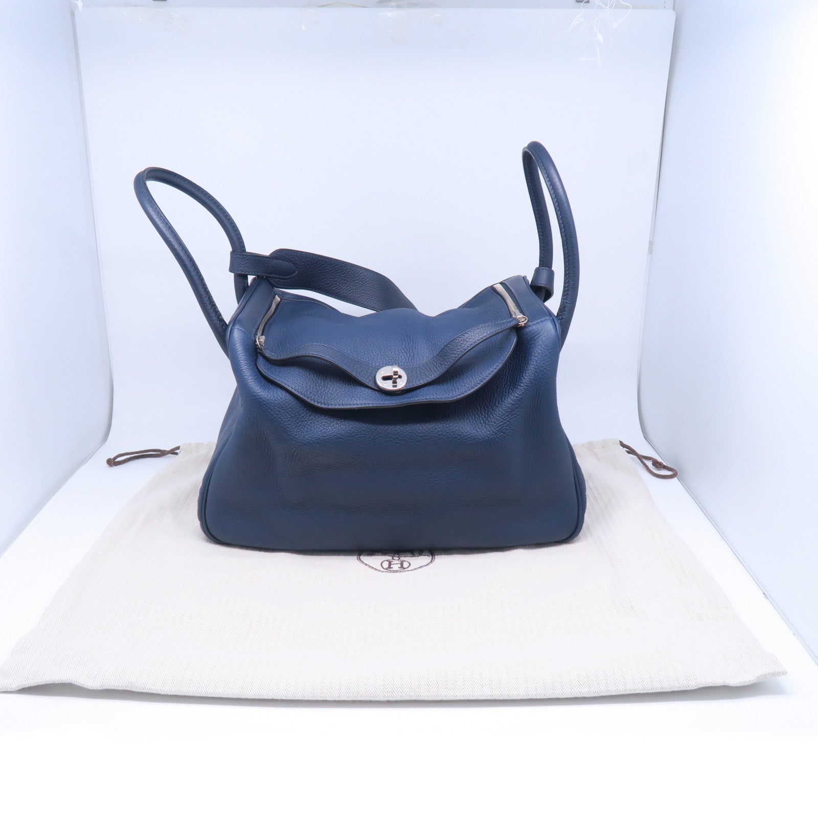 HERMES Taurillon Clemence皮革Lindy 34銀扣手挽肩背兩用袋藍色