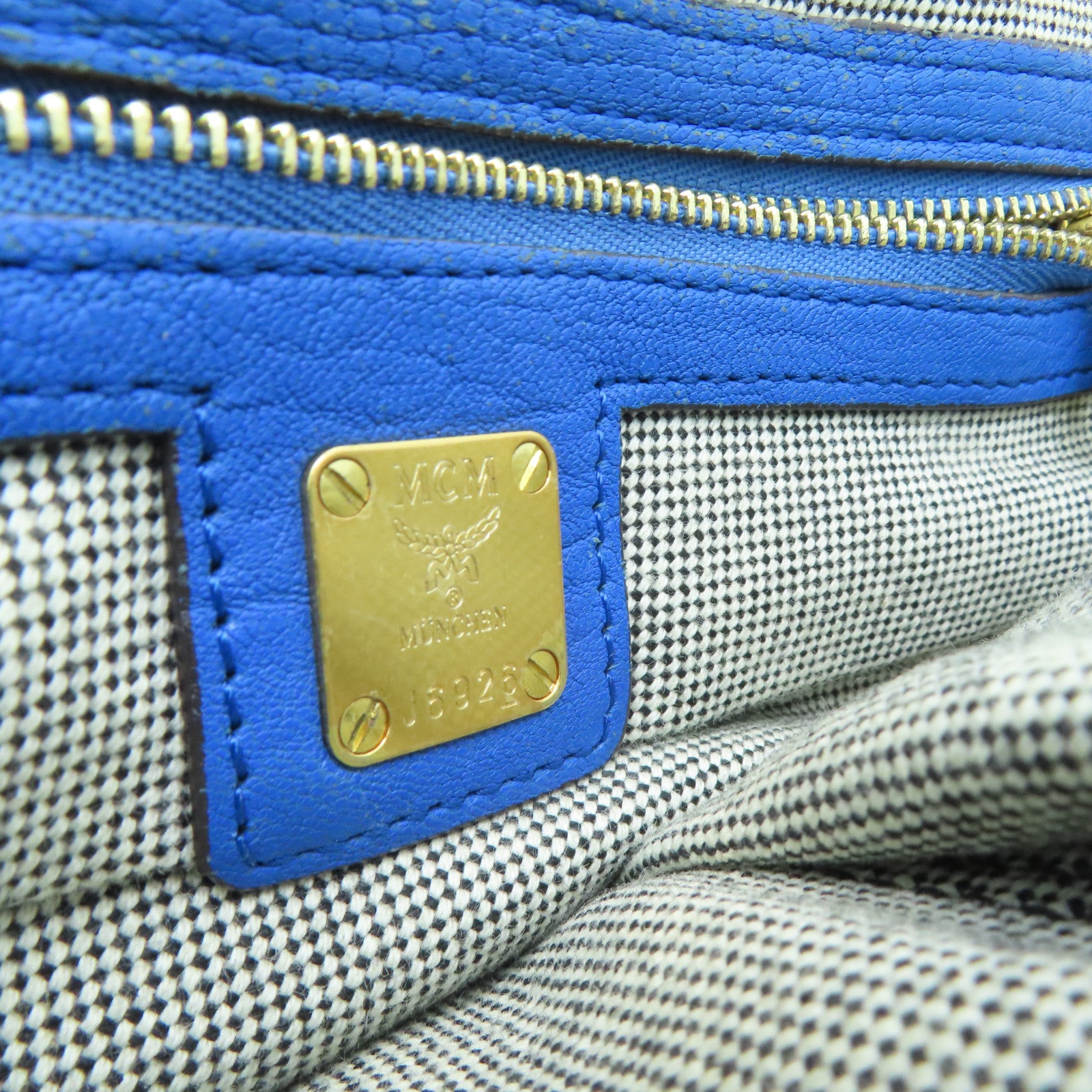 MCM Cowhide Leather 2way Shoulder Bag Gold Buckle Handle Shoulder Bag Blue
