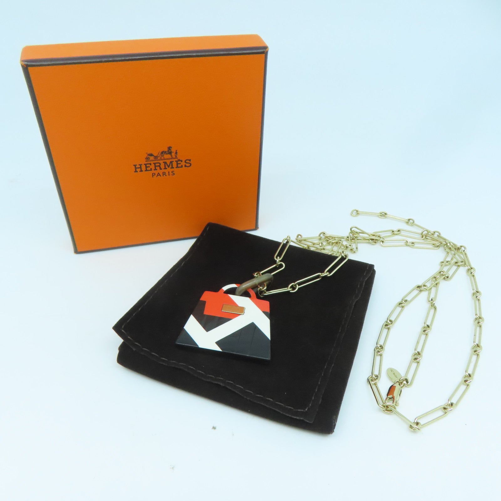 HERMES PVC/金屬Fusion Amulette Necklace項鍊金色/黑色/紅色#82cm