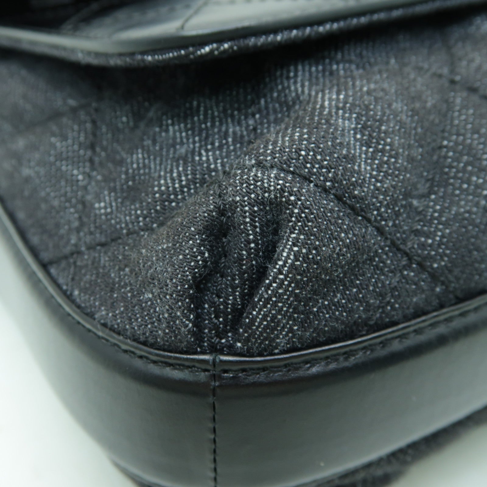 CHANEL 菱格帆布/牛皮皮革Chain Shoulder金扣鏈帶肩背袋黑色