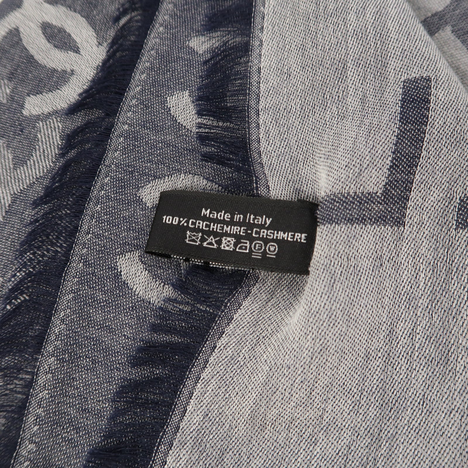 CHANEL 羊絨Scarf 90x90cm圍巾藍色/灰色