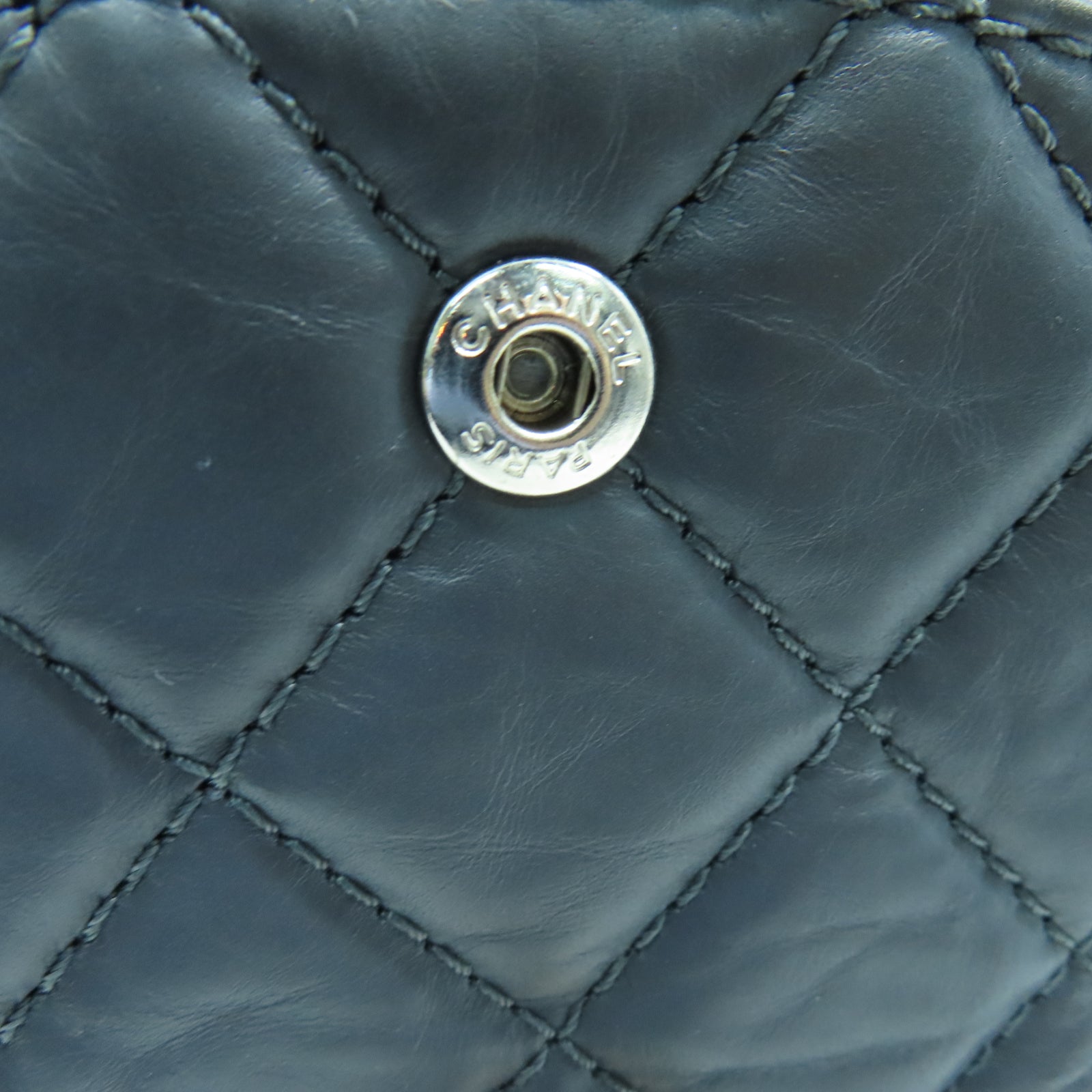 CHANEL rhombic cowhide leather 2.55 Chain Shoulder silver buckle chain shoulder bag gray
