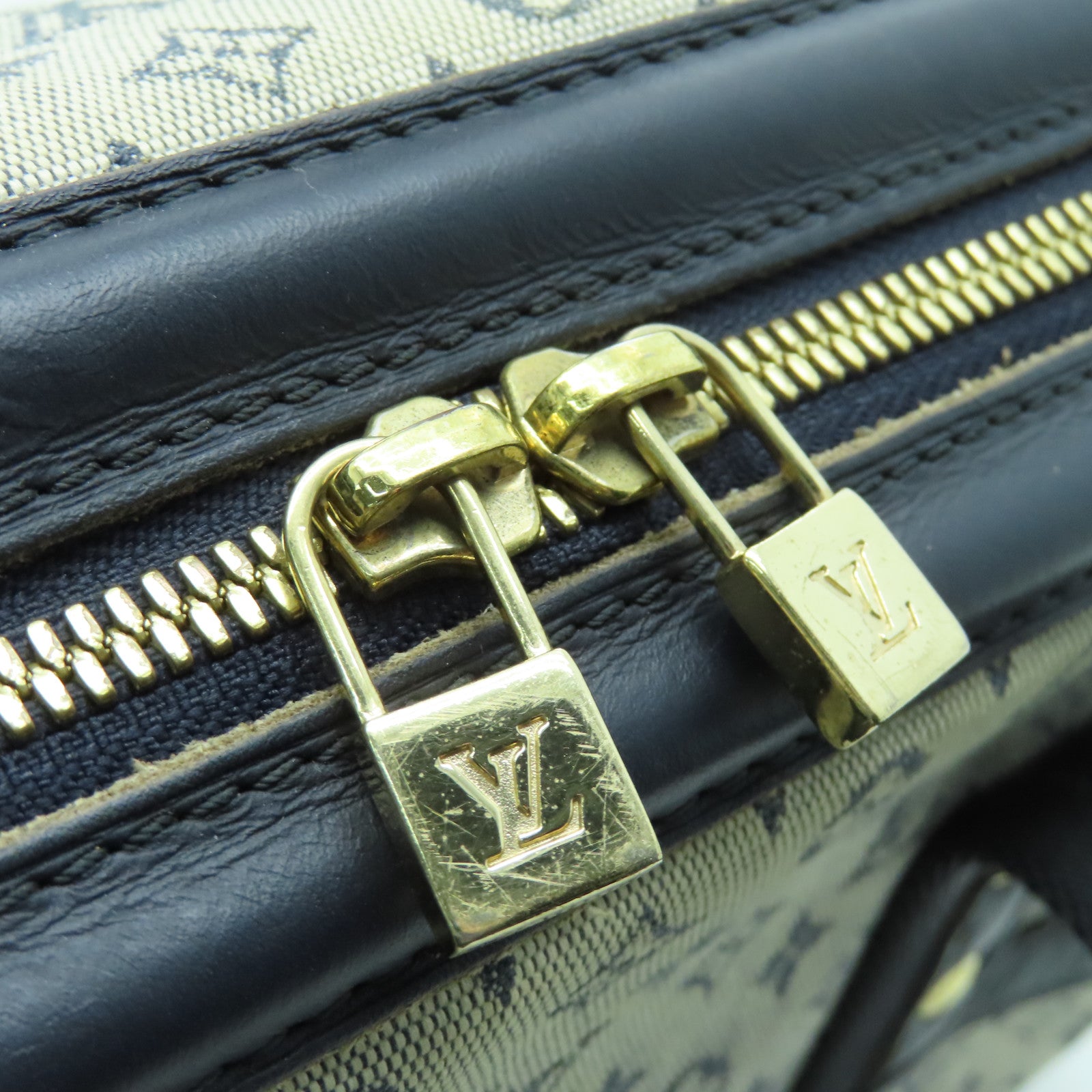LOUIS VUITTON 【激減優惠】Monogram Mini Josephine GM金扣肩背袋灰色