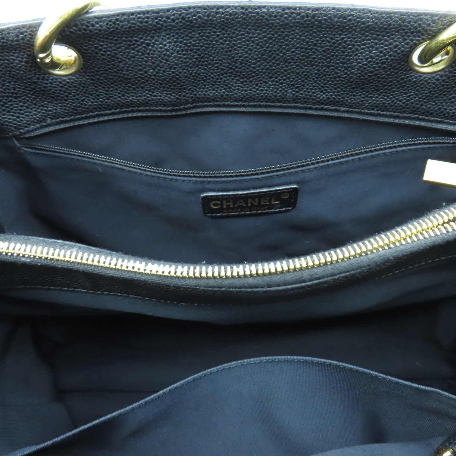 CHANEL Rhombus Caviar Leather GST Gold Buckle Chain Shoulder Bag Black