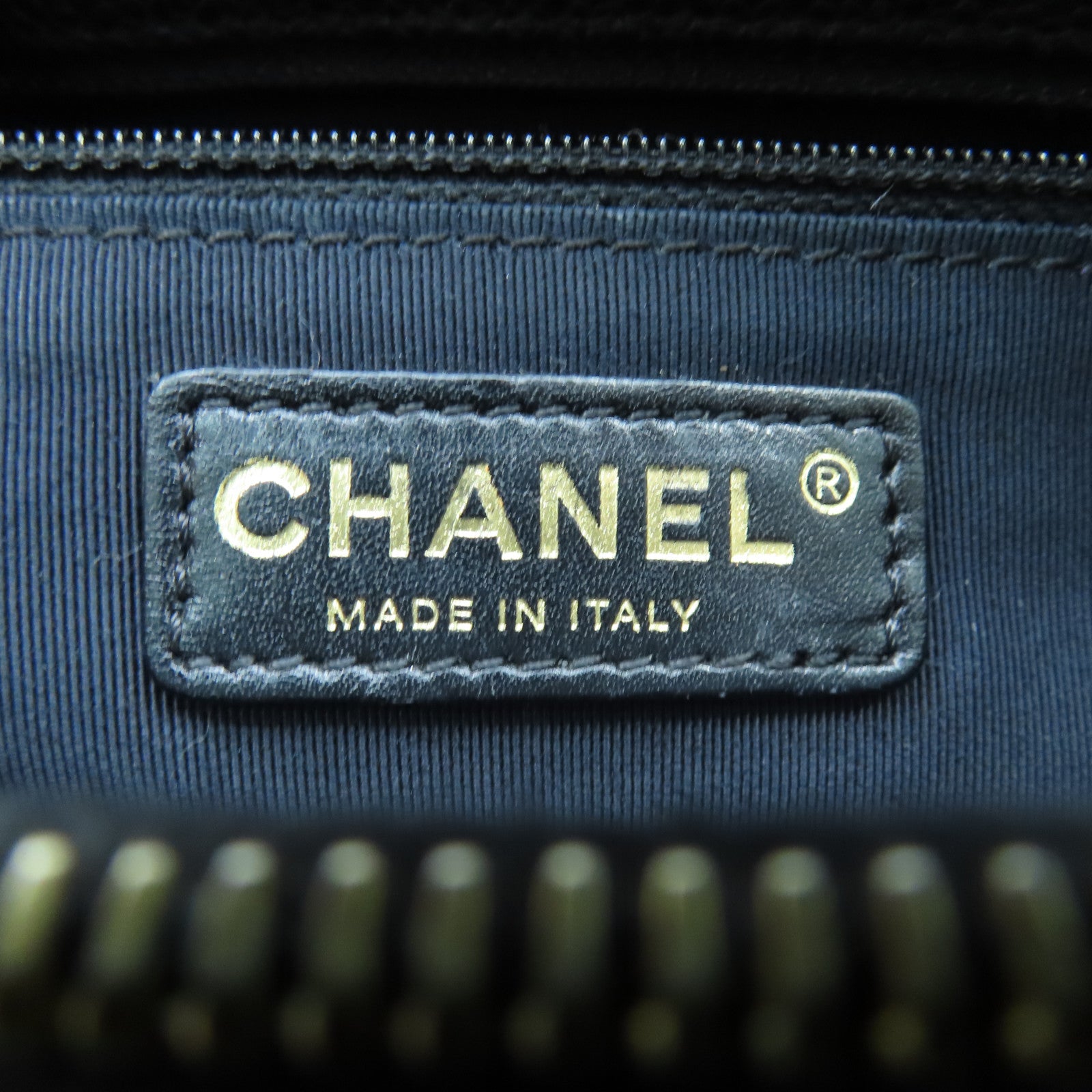 CHANEL Rhombus Caviar Leather GST Gold Buckle Chain Shoulder Bag Black