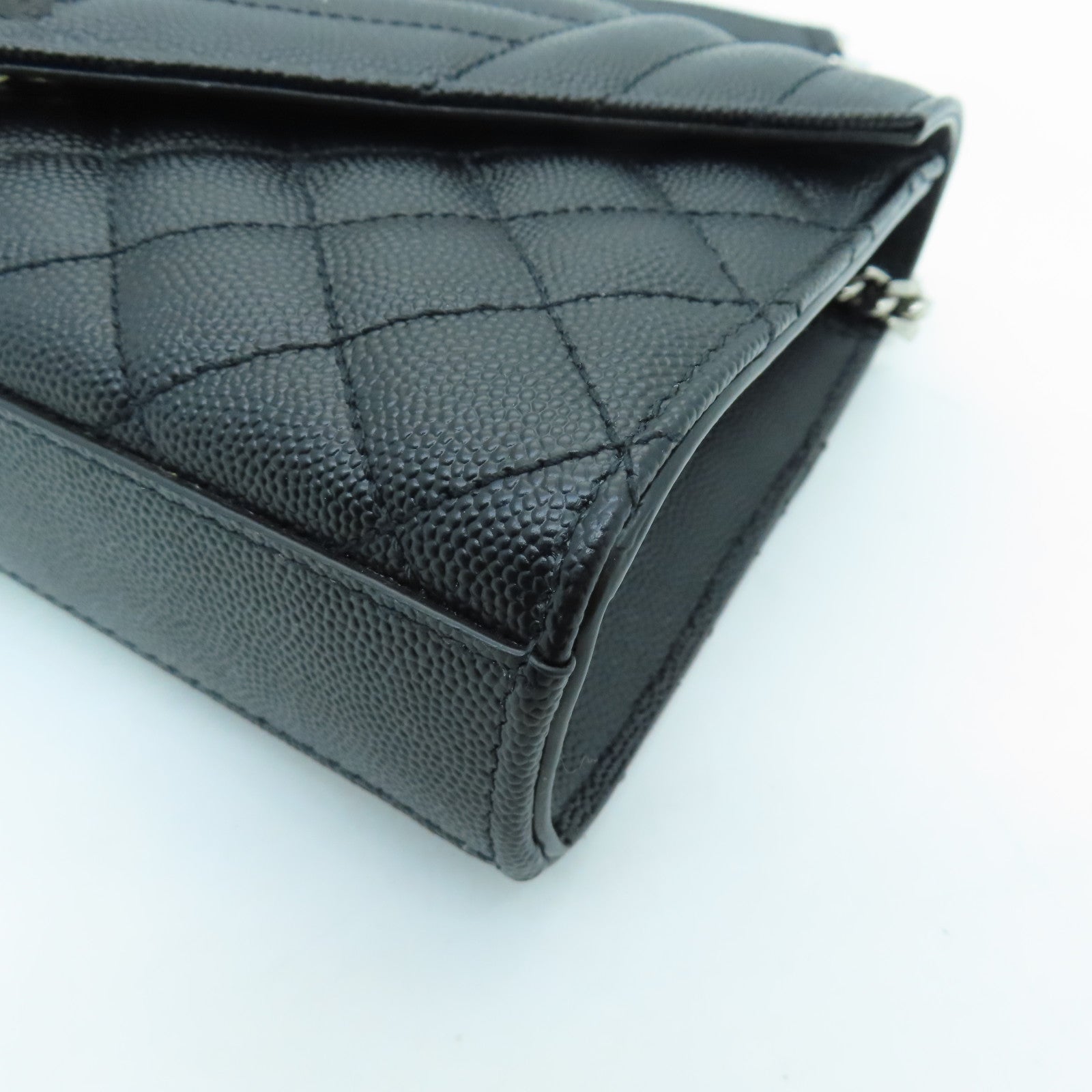 SAINT LAURENT Leather Chain Shoulder Bag Silver Buckle Chain Shoulder Bag Black