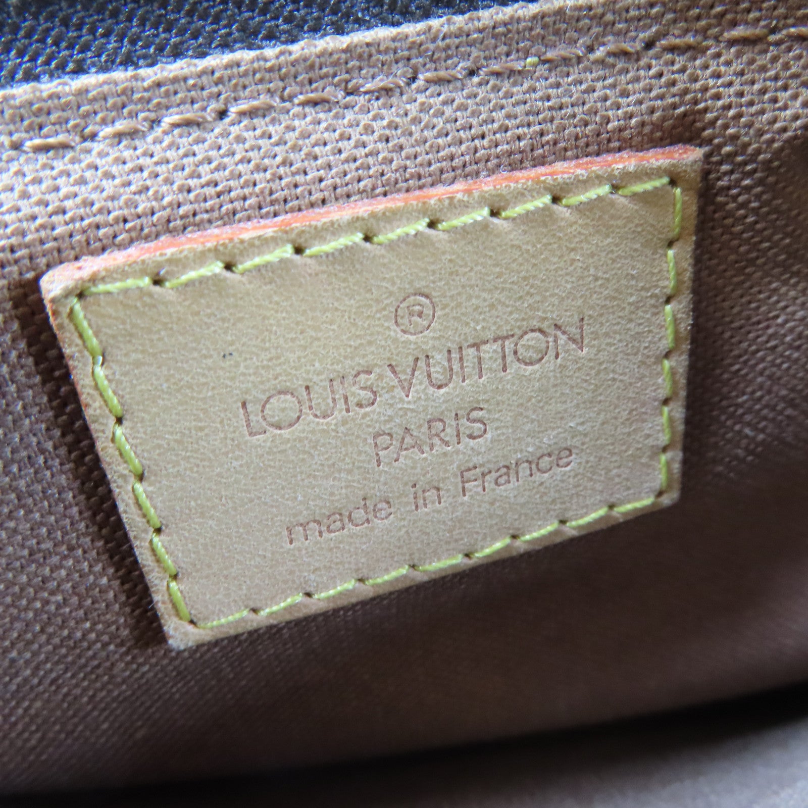 LOUIS VUITTON Monogram Tikal GM金扣肩背袋啡色