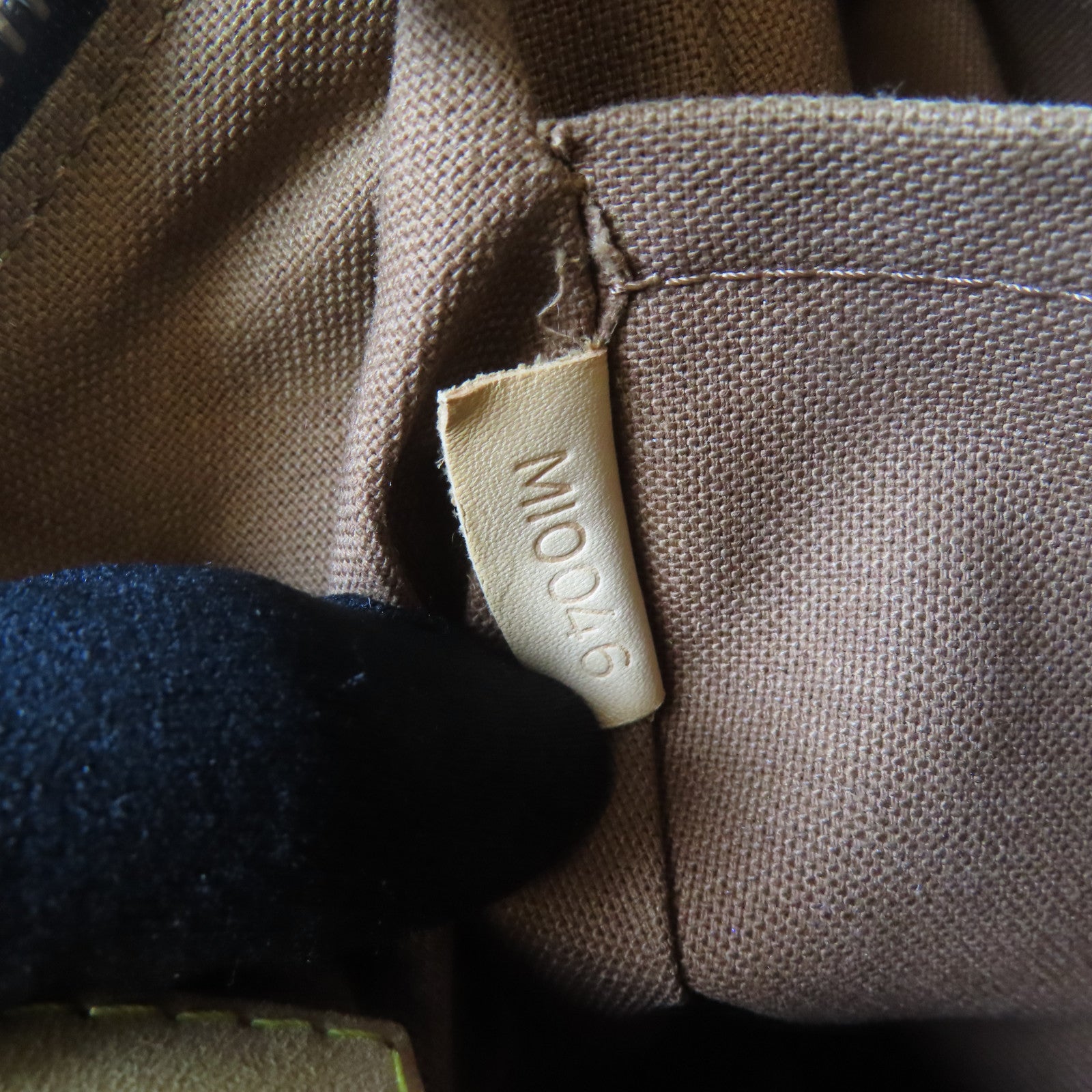 LOUIS VUITTON Monogram Tikal GM金扣肩背袋啡色