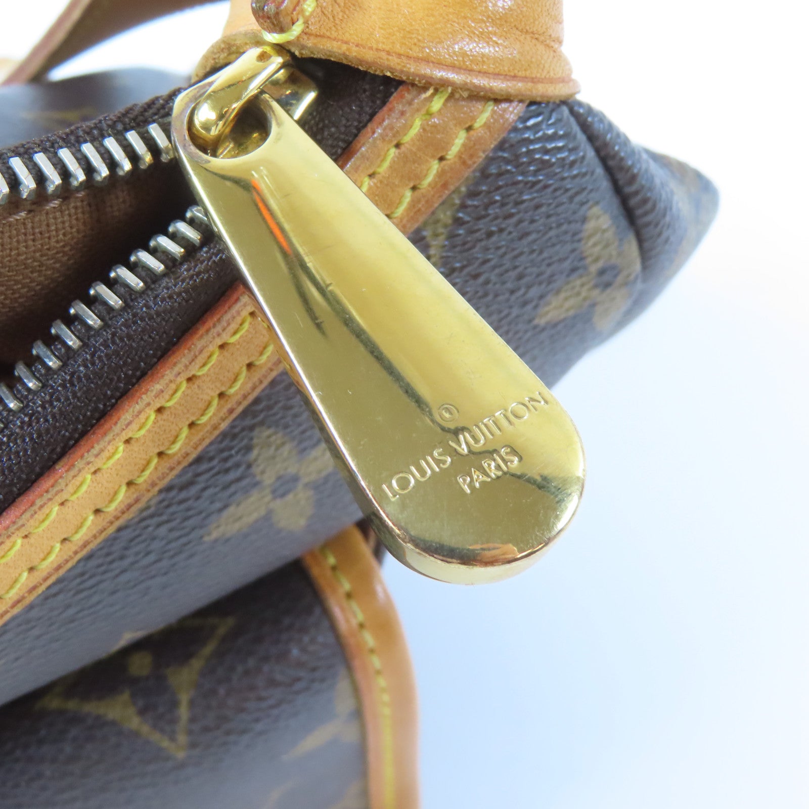 LOUIS VUITTON Monogram Tikal GM金扣肩背袋啡色