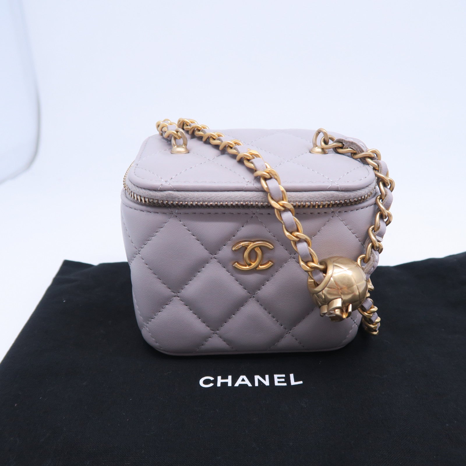 CHANEL 菱格羊皮皮革Chain Shoulder金扣肩背袋灰色
