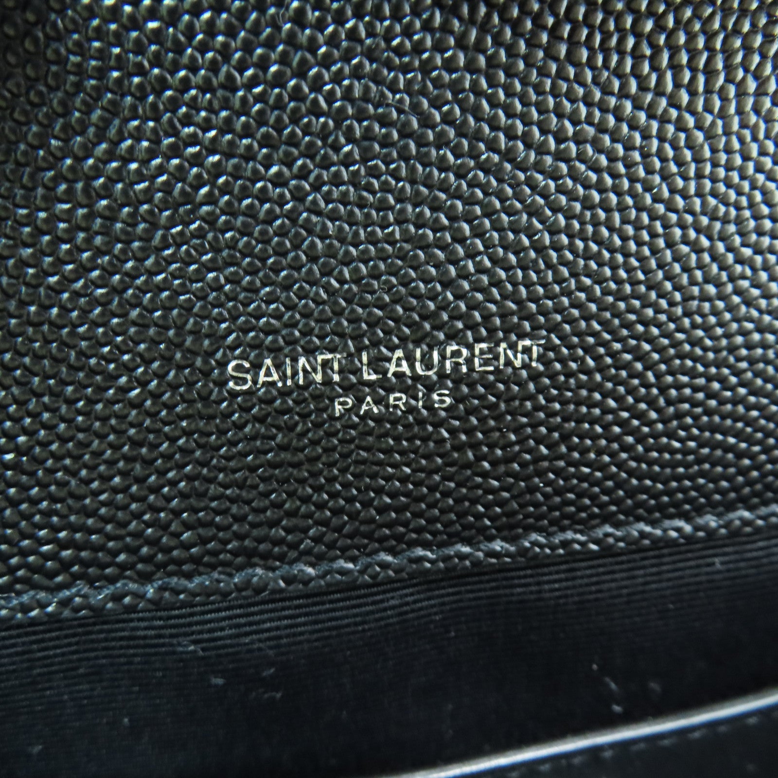 SAINT LAURENT Leather Chain Shoulder Bag Silver Buckle Chain Shoulder Bag Black