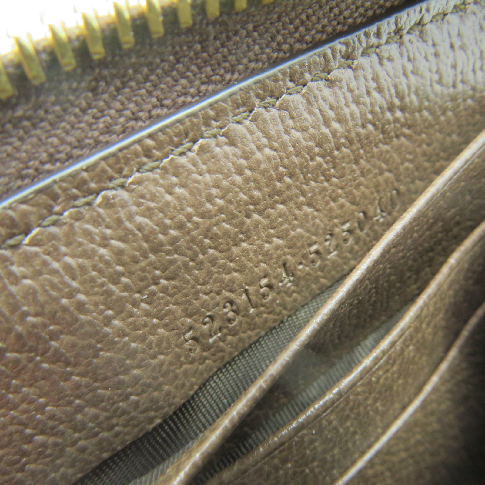 GUCCI Coated Canvas Zipper Long Wallet Zipper Long Wallet Brown
