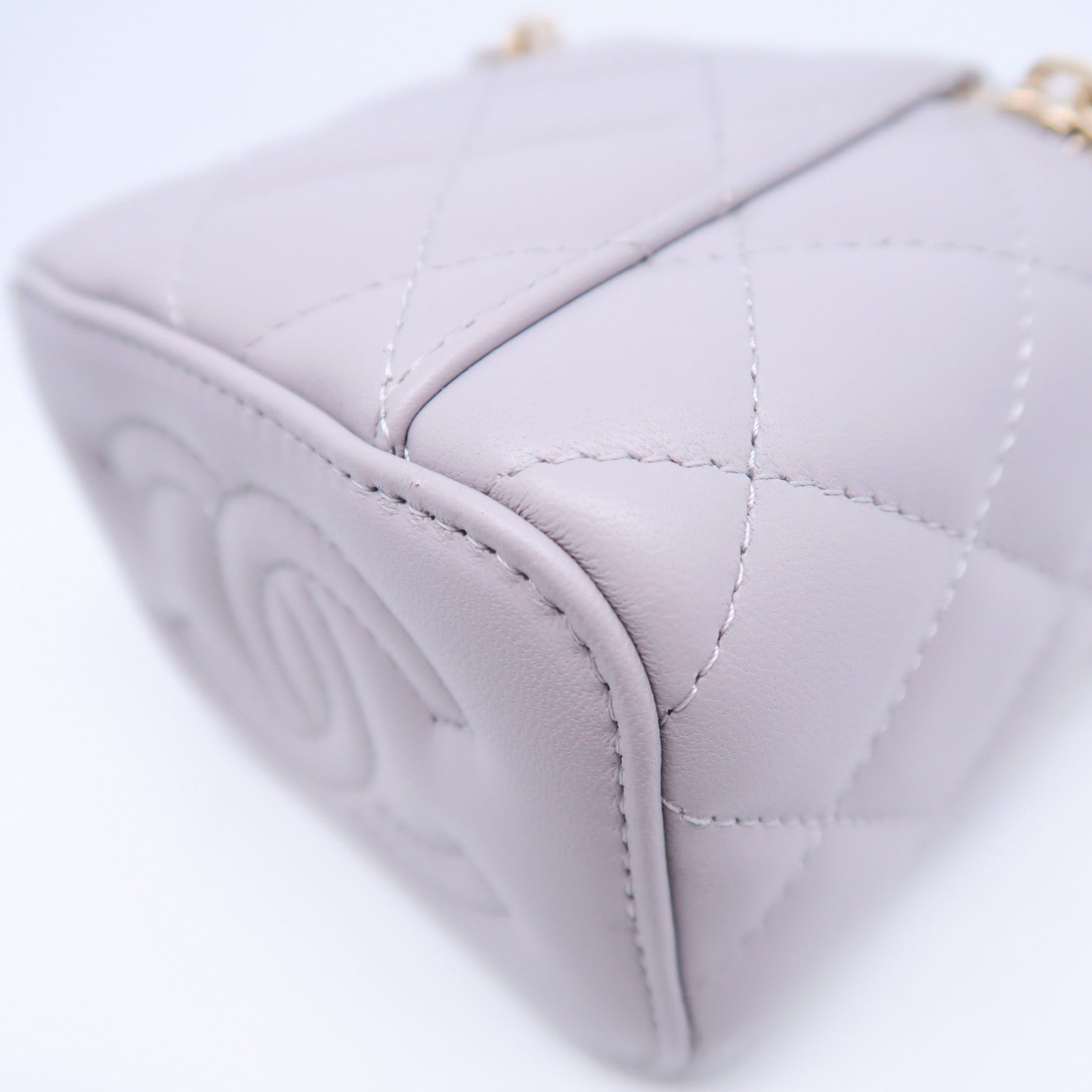 CHANEL 菱格羊皮皮革Chain Shoulder金扣肩背袋灰色