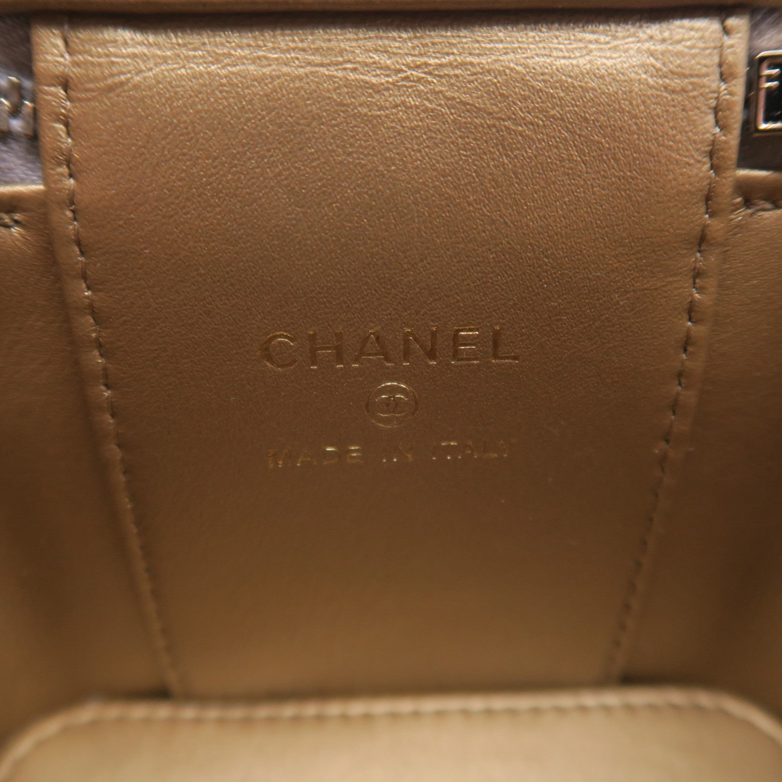 CHANEL 菱格羊皮皮革Chain Shoulder金扣肩背袋灰色