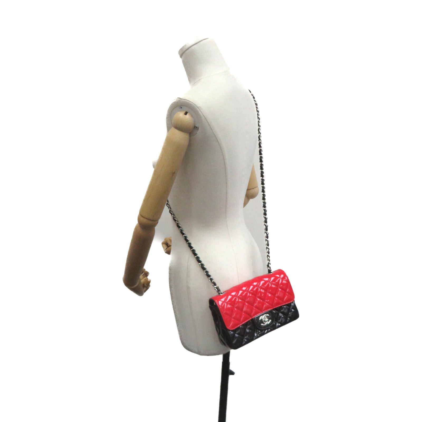 CHANEL 菱格漆皮皮革Chain Shoulder Bag银扣链带肩背袋红色/黑色