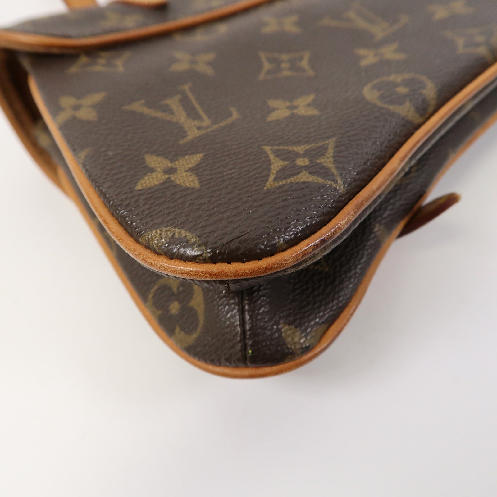 LOUIS VUITTON Monogram Murrell金扣肩背袋啡色