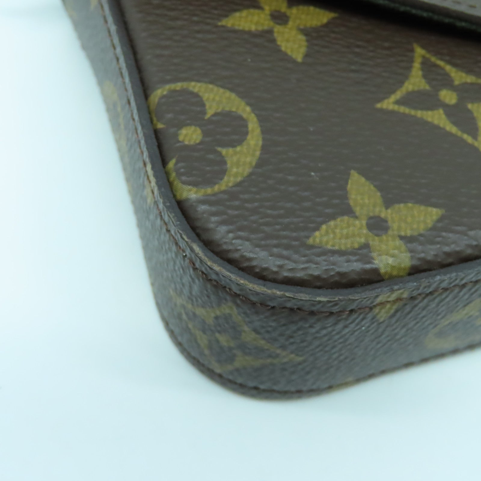LOUIS VUITTON Monogram Felicie Strap & Go金扣肩背袋啡色/綠色