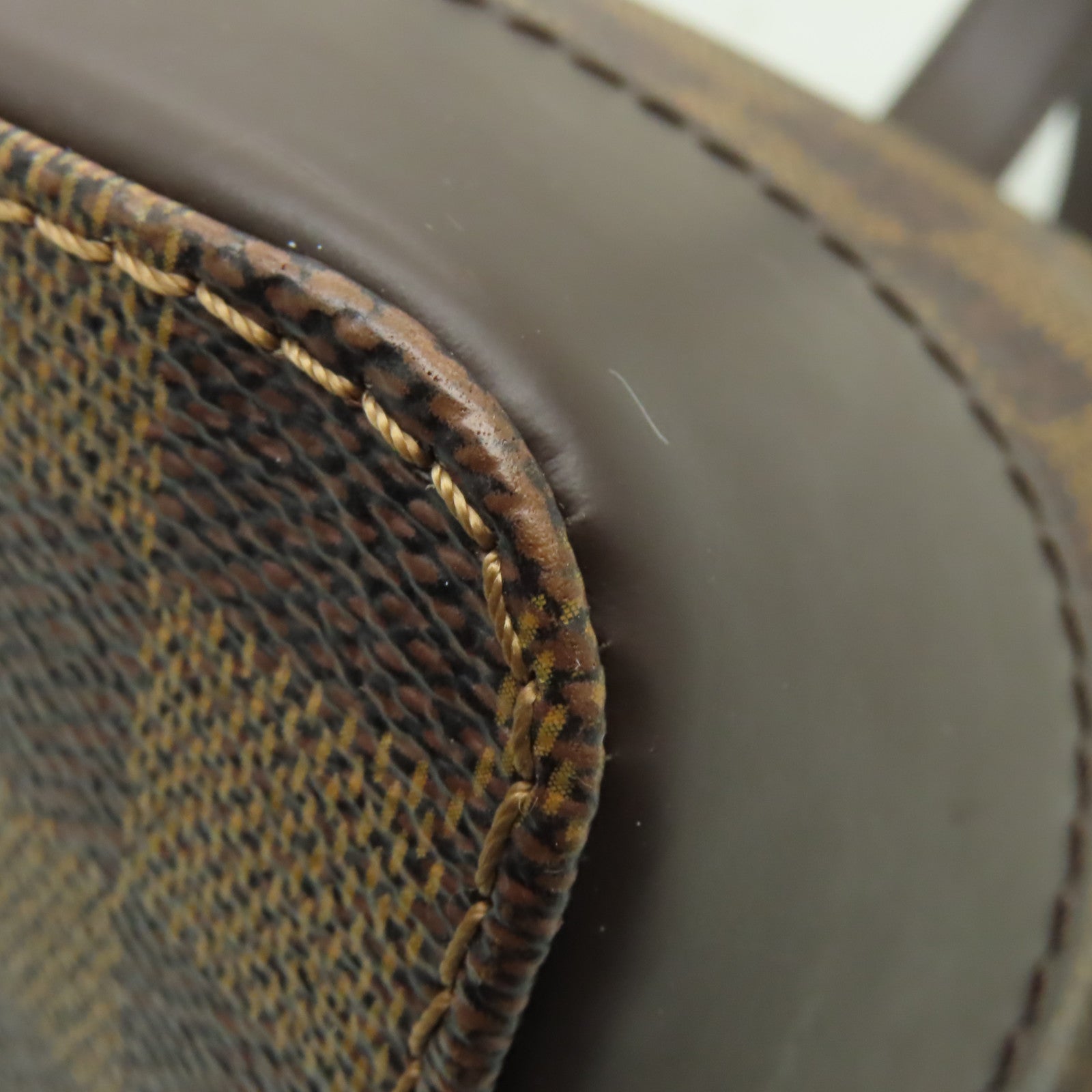 LOUIS VUITTON Damier Hampstead PM金扣手挽袋棕色