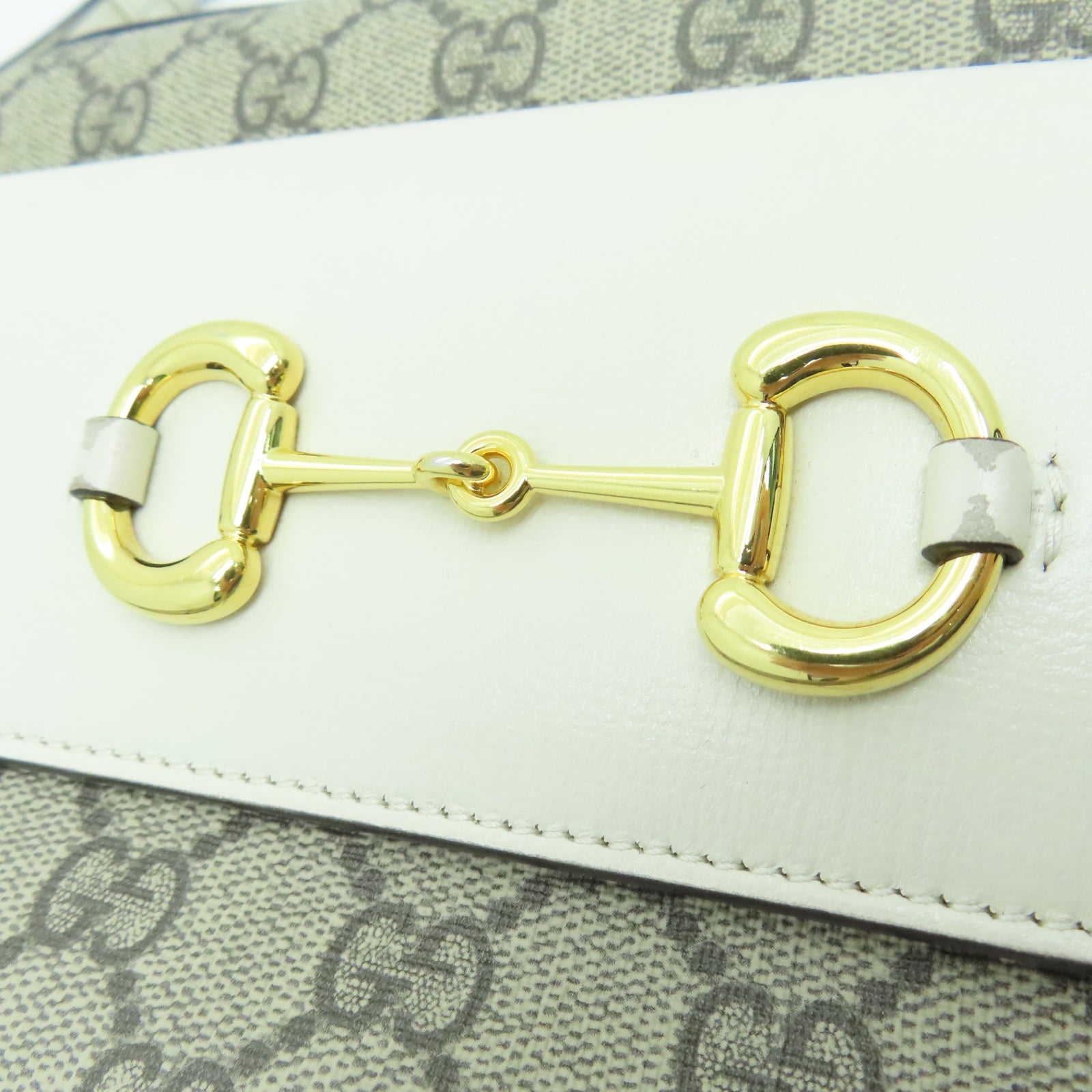GUCCI PVC涂层帆布Shoulder Bag金扣肩背袋白色