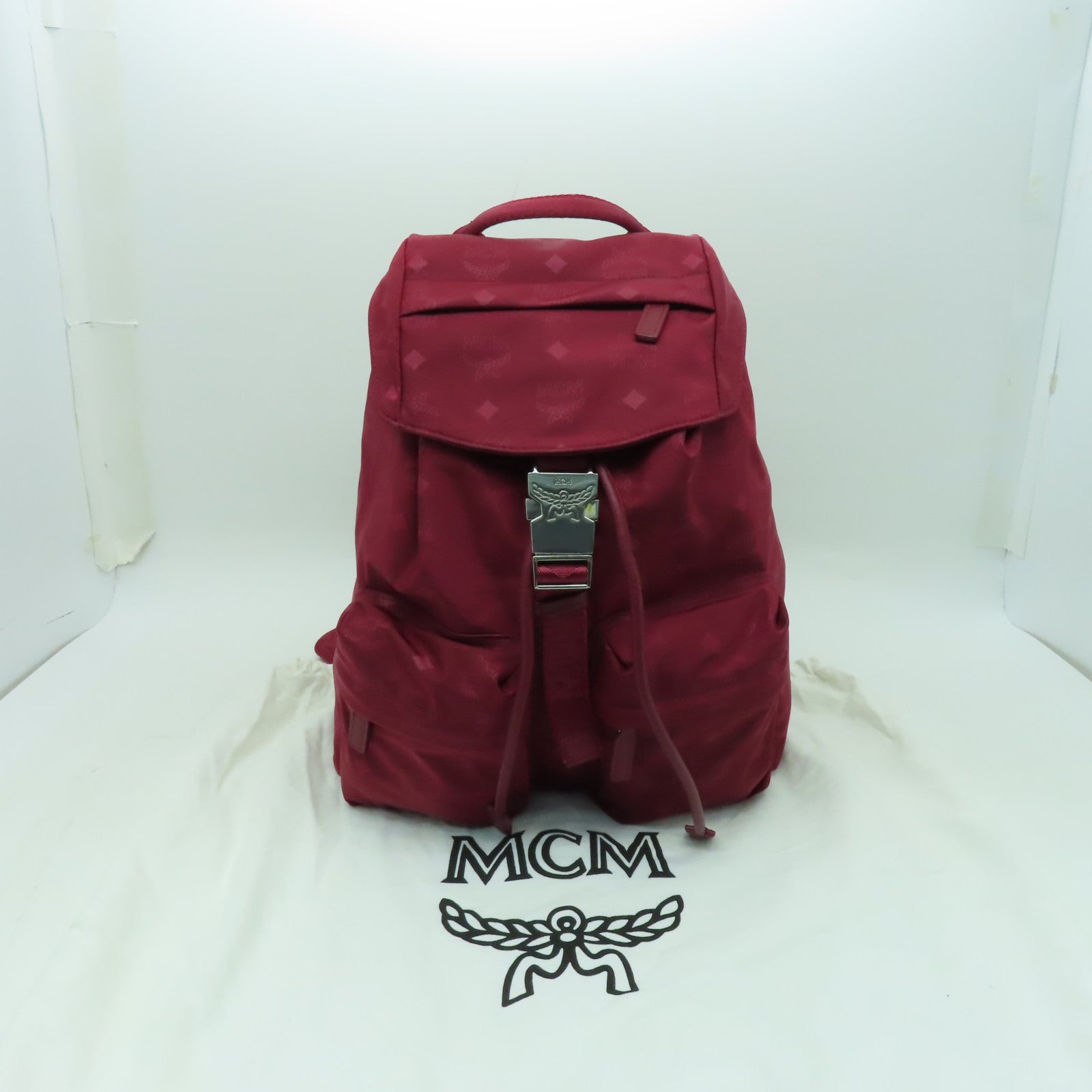 MCM 尼龍Backpack銀扣背包紅色