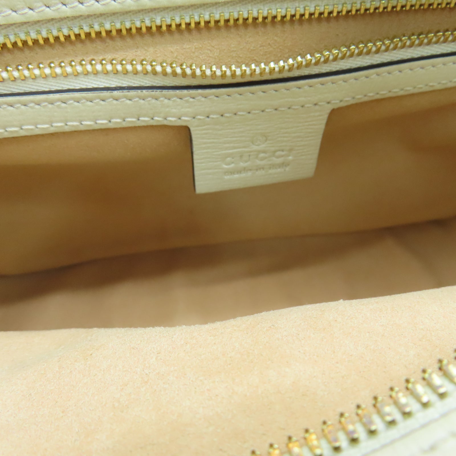GUCCI PVC涂层帆布Shoulder Bag金扣肩背袋白色