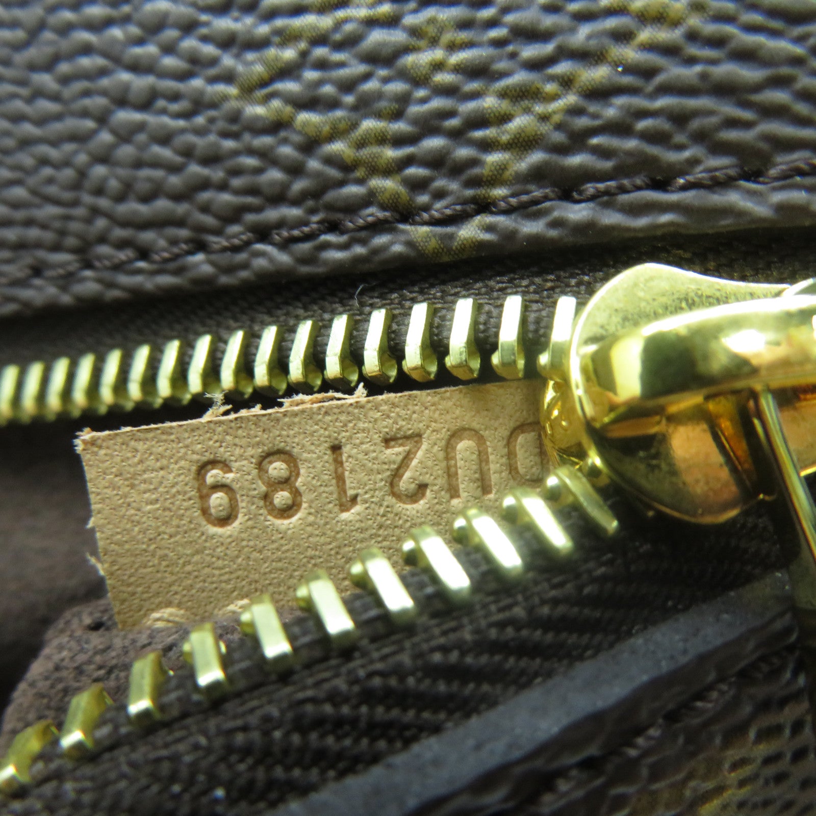LOUIS VUITTON Monogram Pochette Metis金扣手挽肩背兩用袋啡色