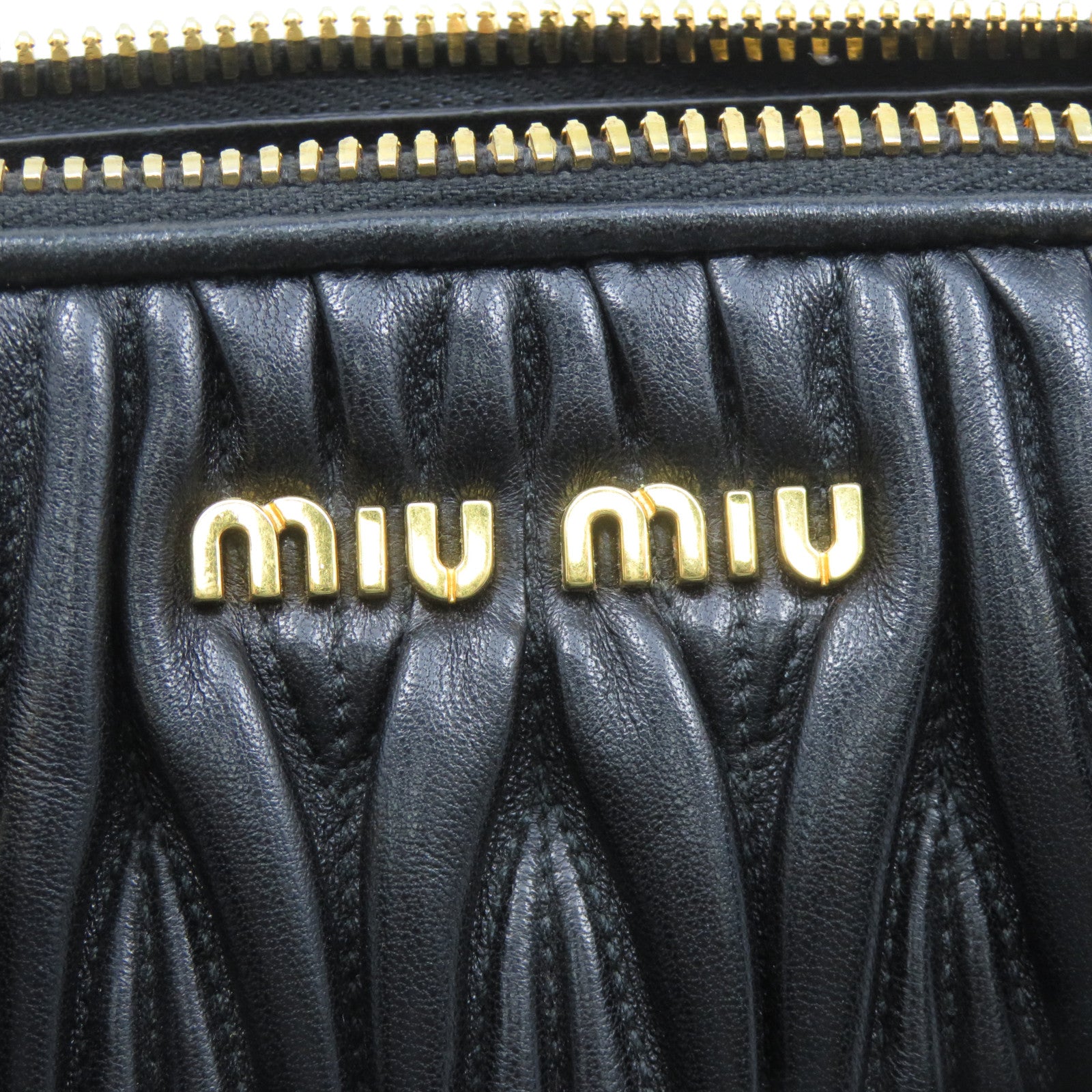 Miu Miu 牛皮皮革2 Way Shoulder金扣手挽肩背兩用袋黑色