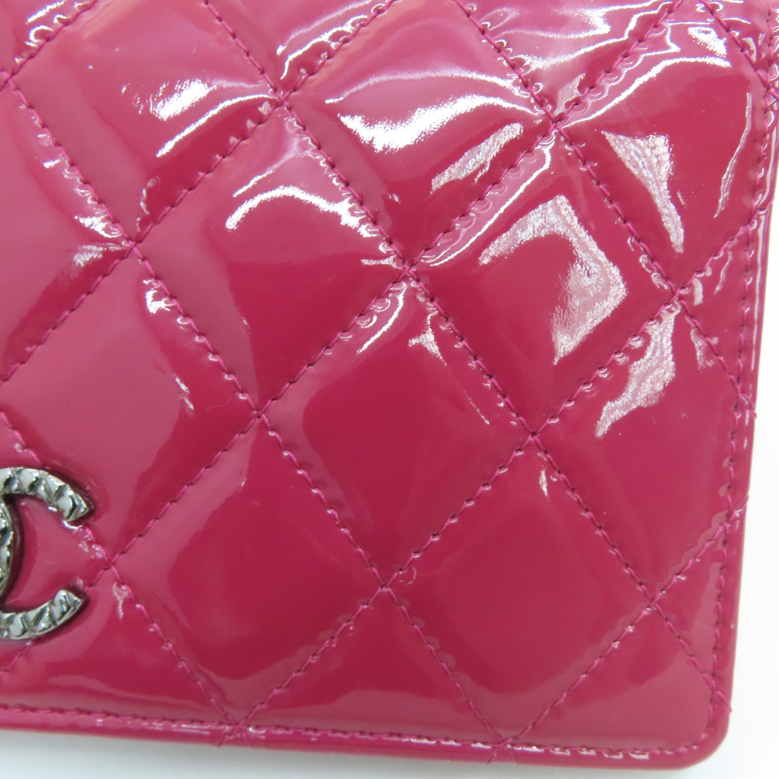 CHANEL 菱格漆皮皮革Long Wallet长钱包粉红色