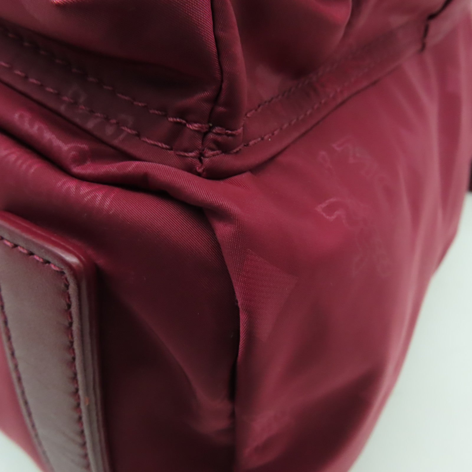 MCM 尼龍Backpack銀扣背包紅色