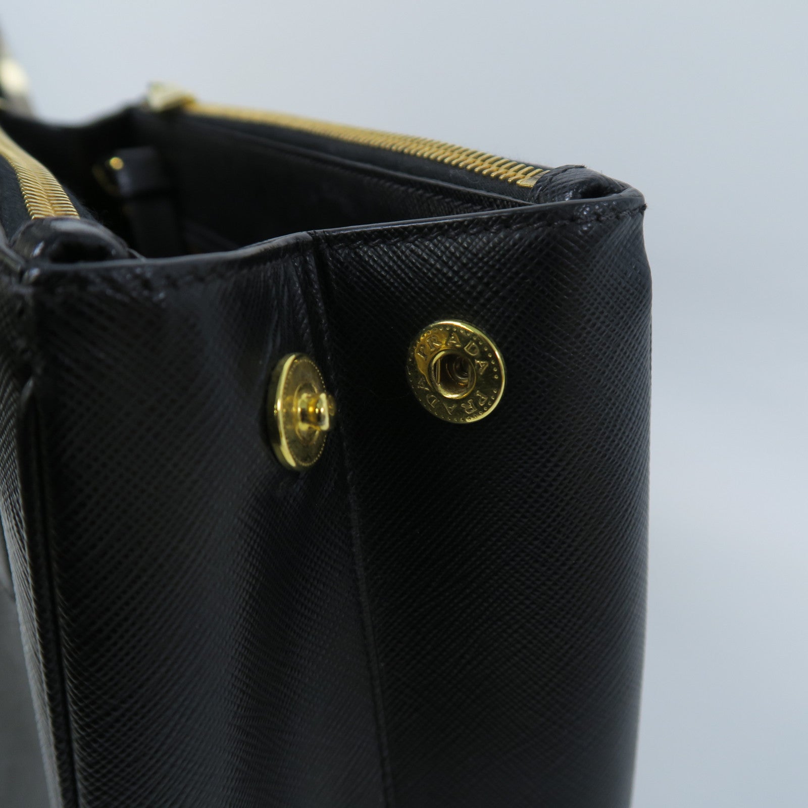PRADA 牛皮皮革Galleria 2 Way Shoulder金扣手挽肩背兩用袋黑色